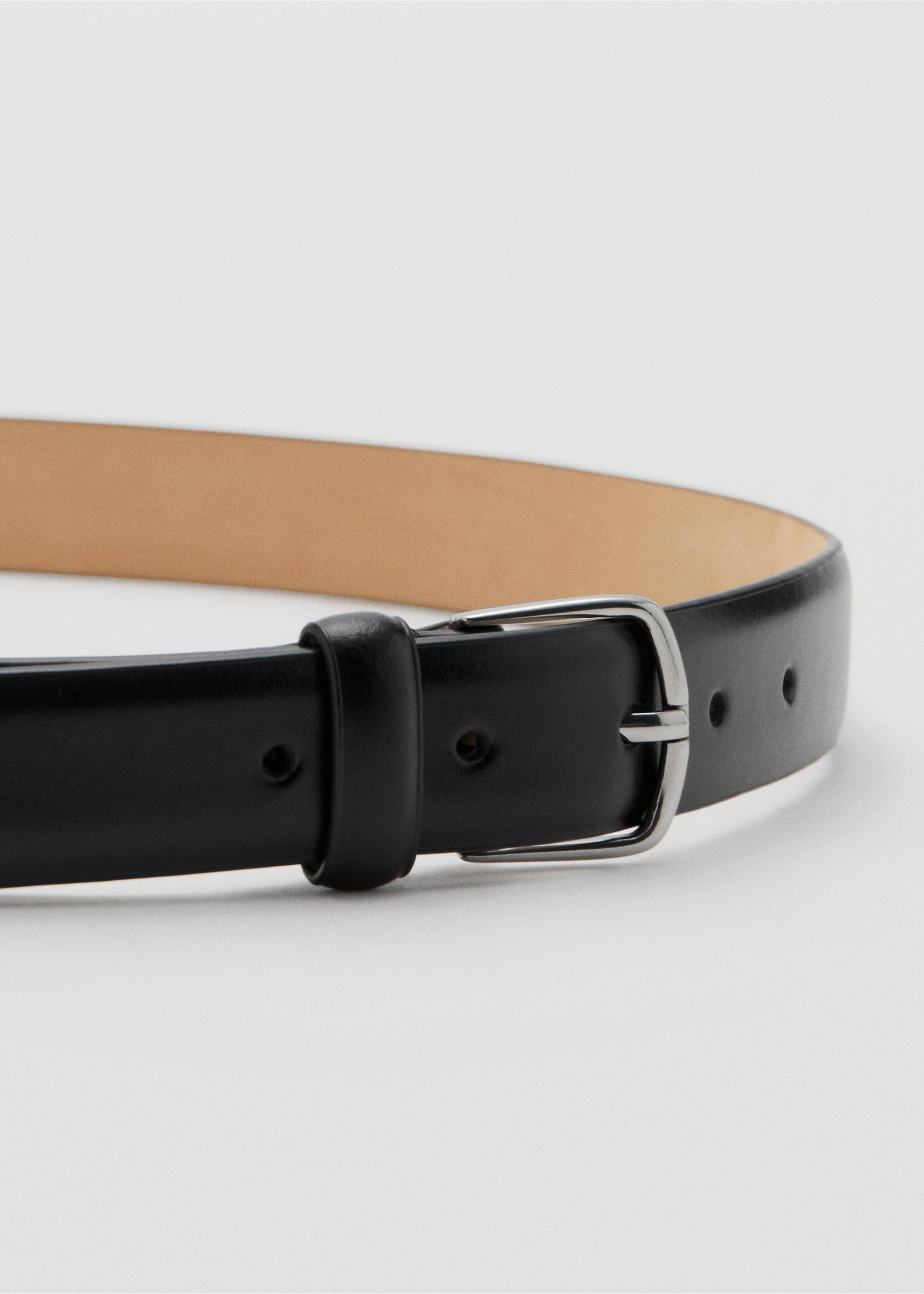 Buckle leather belt - Medium plane, Black. Ref: 27041246-00.