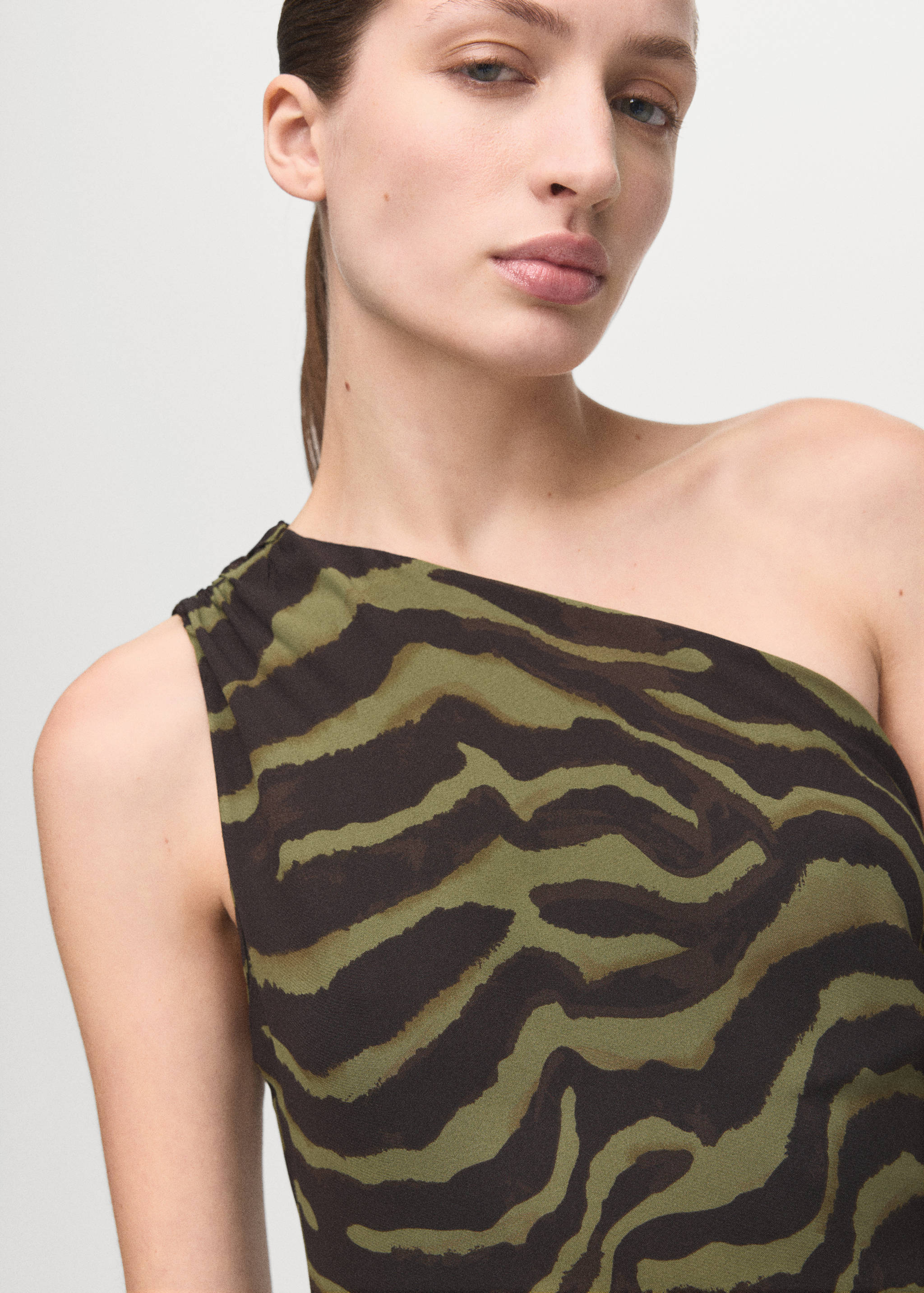 Printed asymmetrical dress - Details of the article 1