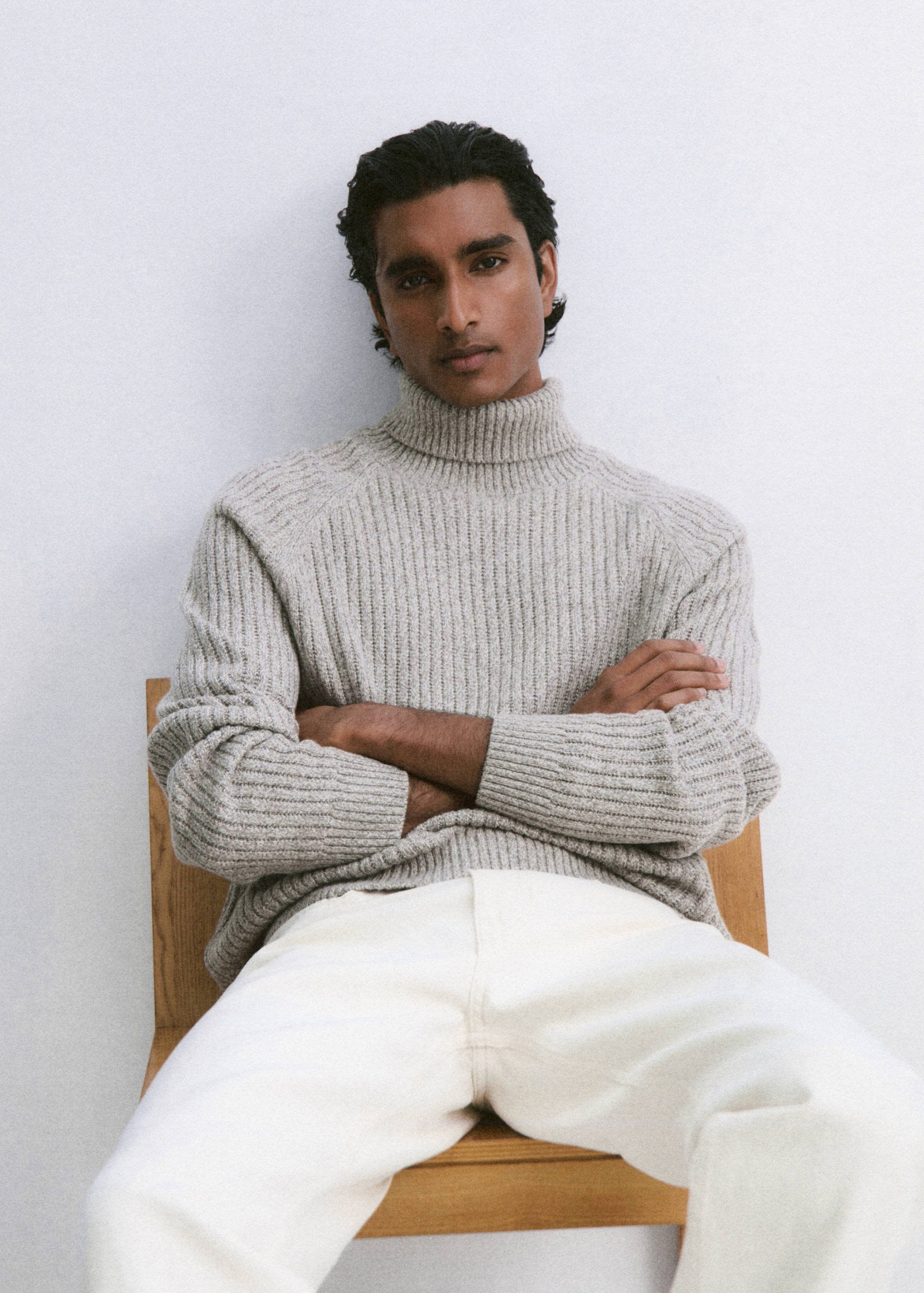Wool-blend turtleneck sweater - Details of the article 3