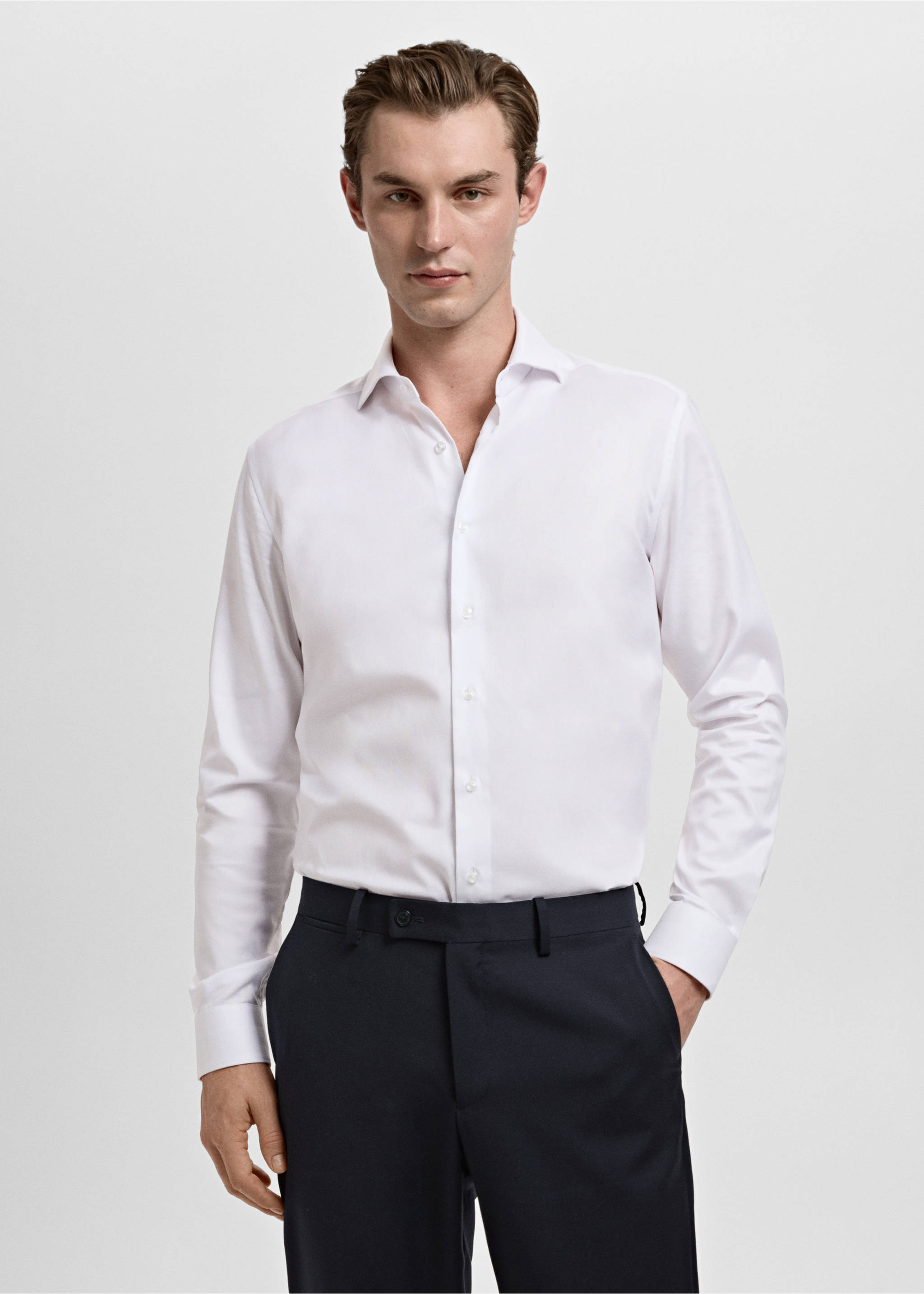 修身版型棉质西装衬衫 - null, 白色. Ref: 27041256-00.