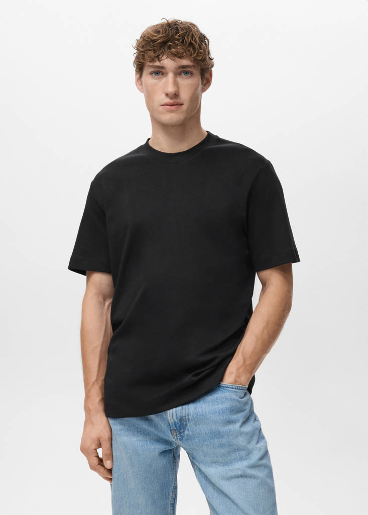Medium weight regular fit T-shirt — Black