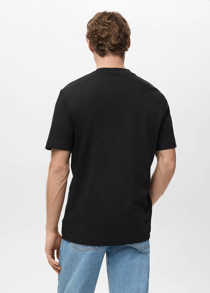 Medium weight regular fit T-shirt — Black