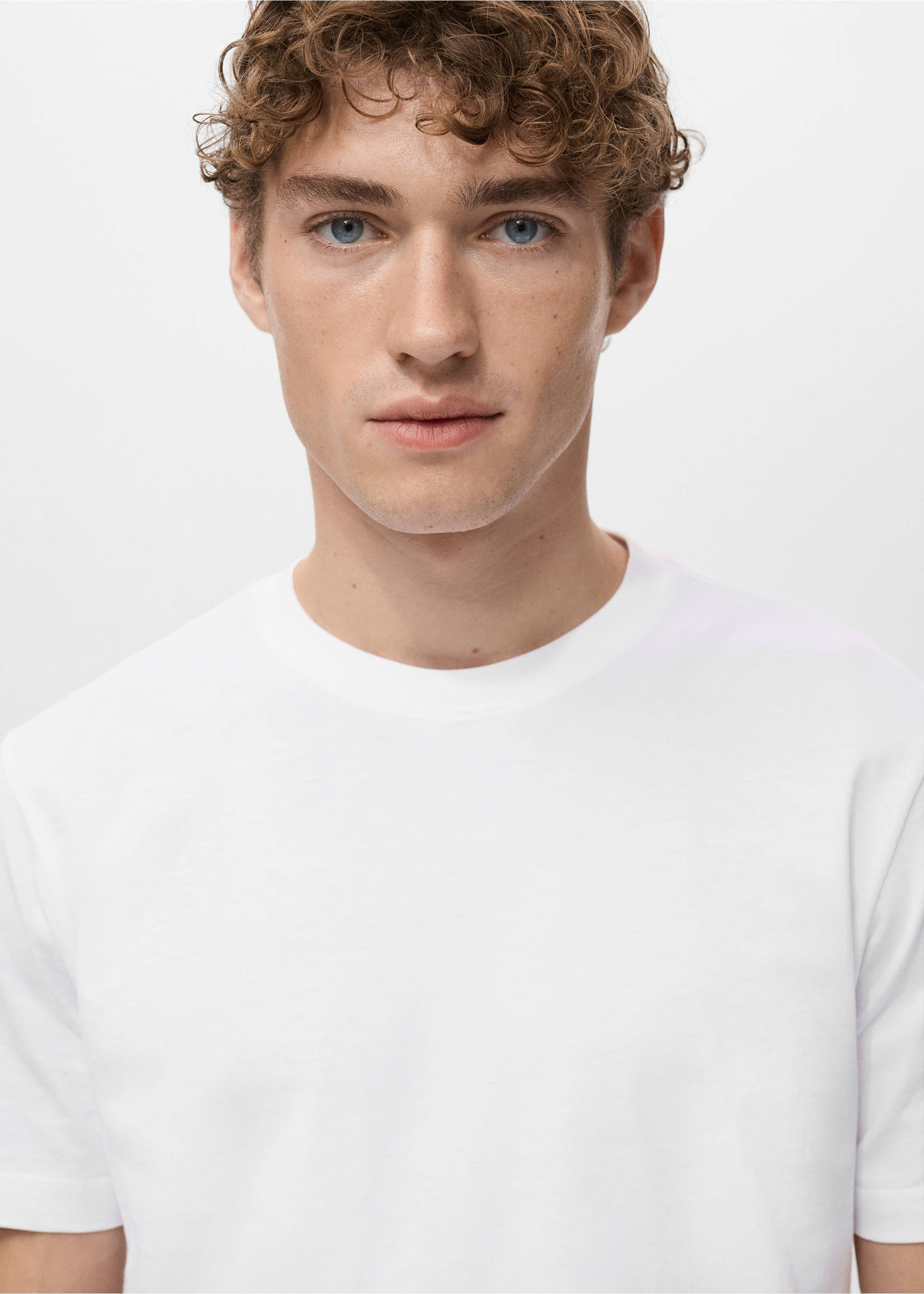 100% cotton slim-fit t-shirt - Details of the article 1, White. Ref: 27041263-00.