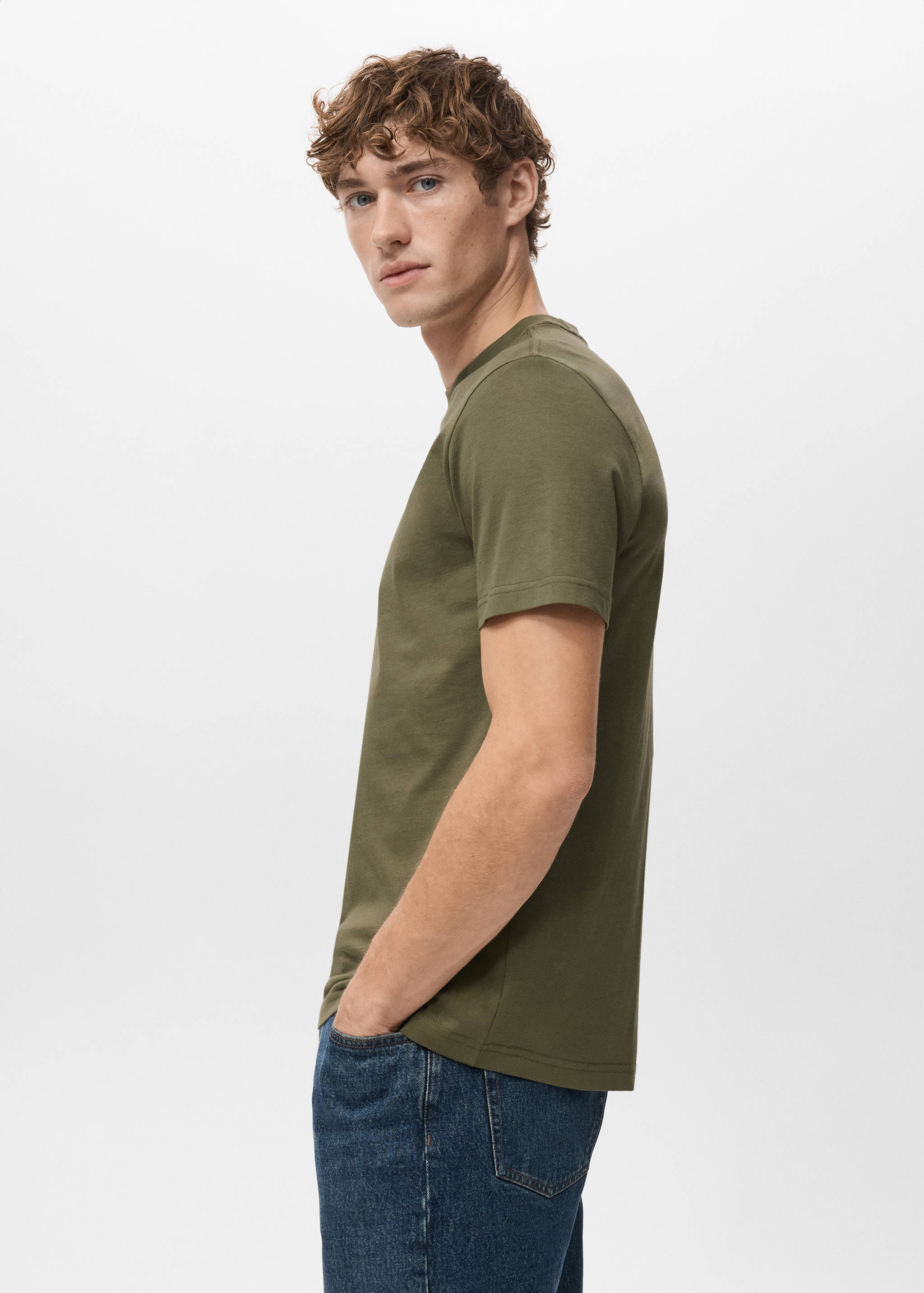 100% cotton slim-fit t-shirt - Details of the article 2