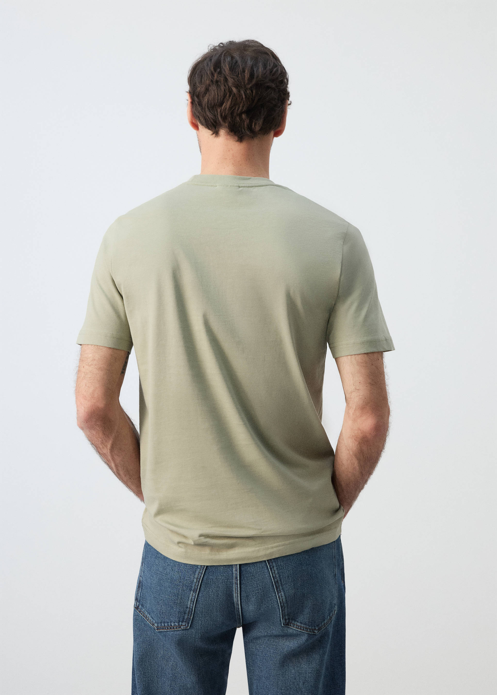100% cotton slim-fit t-shirt - Reverse of the article