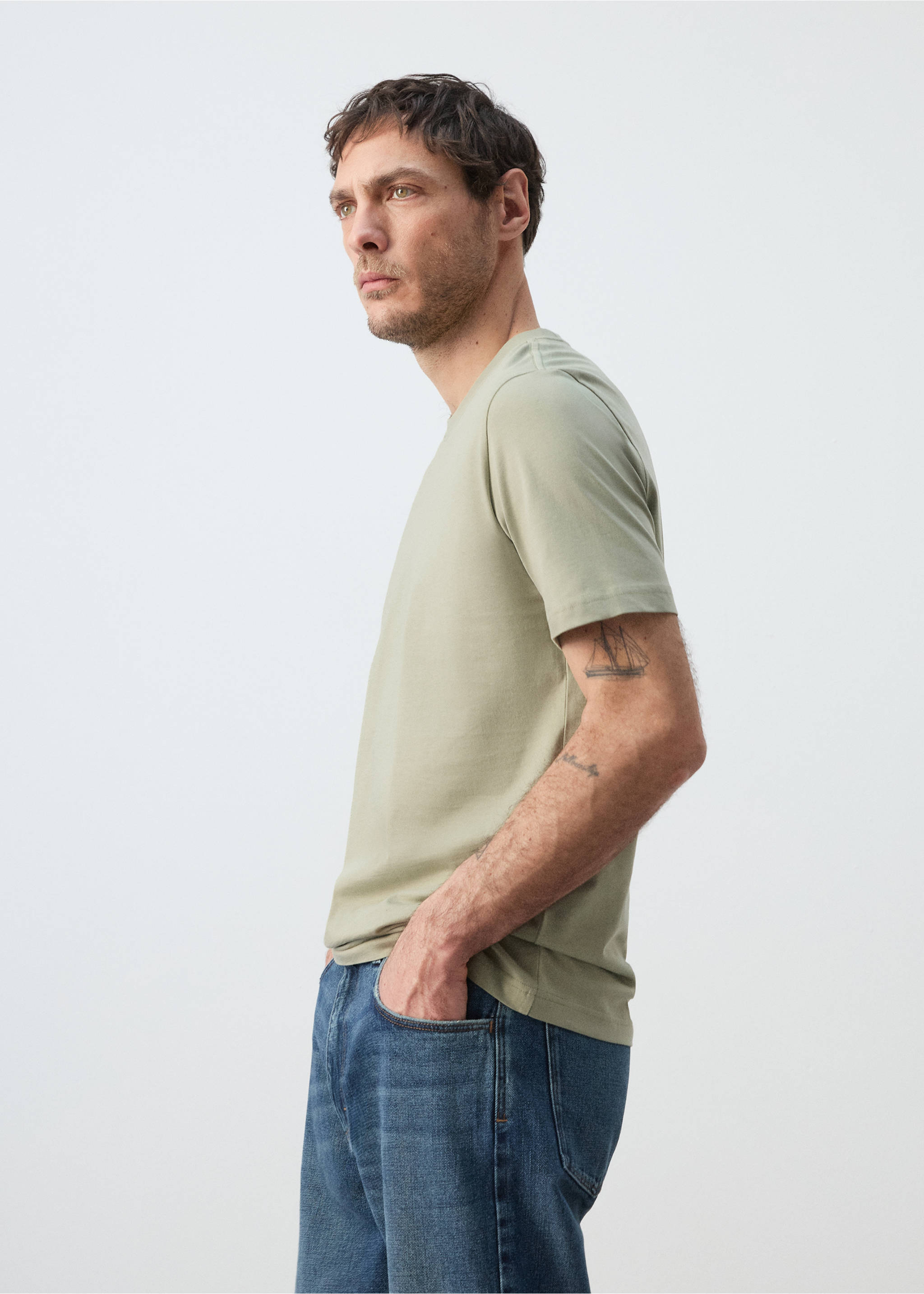 100% cotton slim-fit t-shirt - Details of the article 2, Mint Green. Ref: 27041263-00.