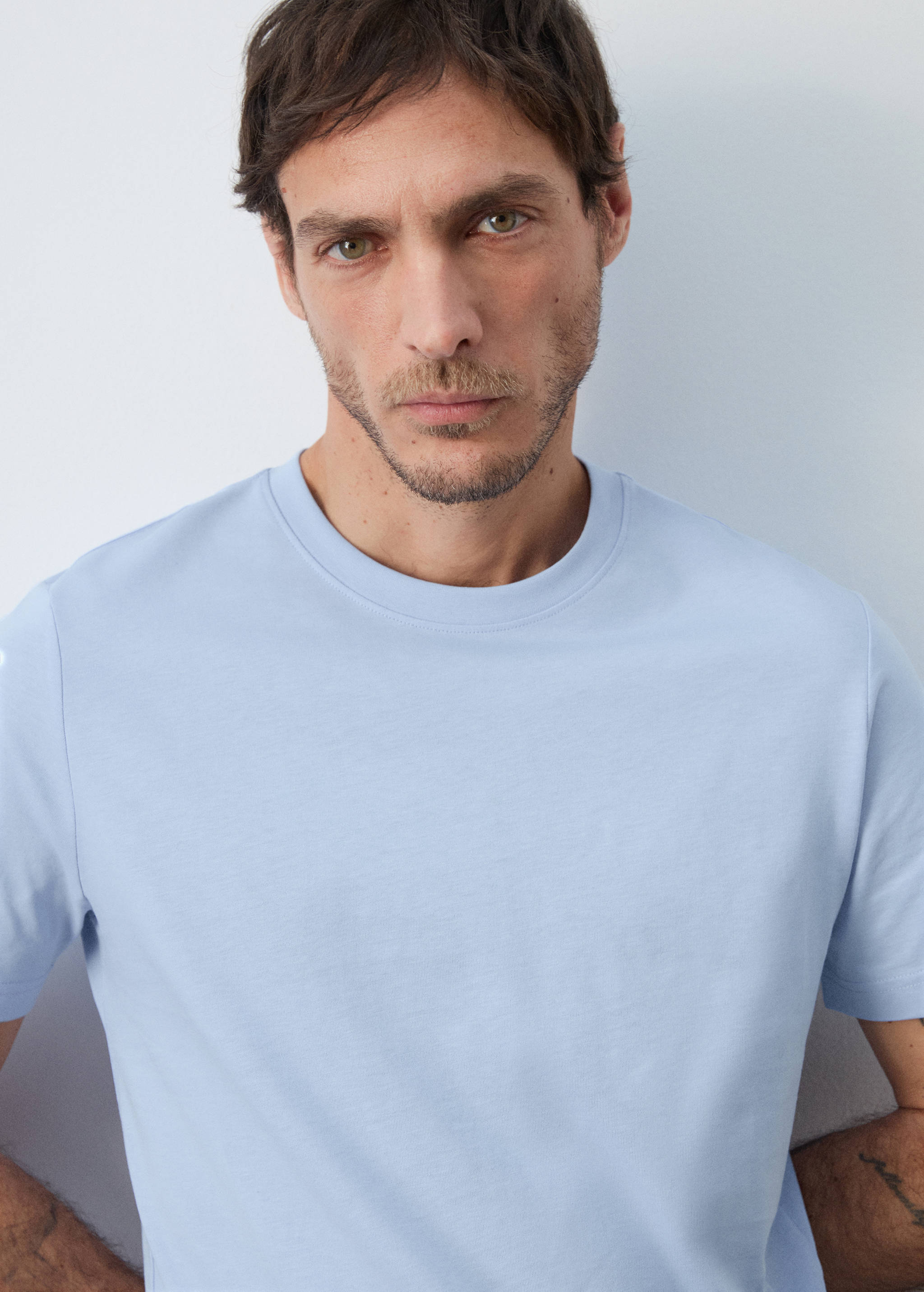 100% cotton slim-fit t-shirt - Details of the article 1