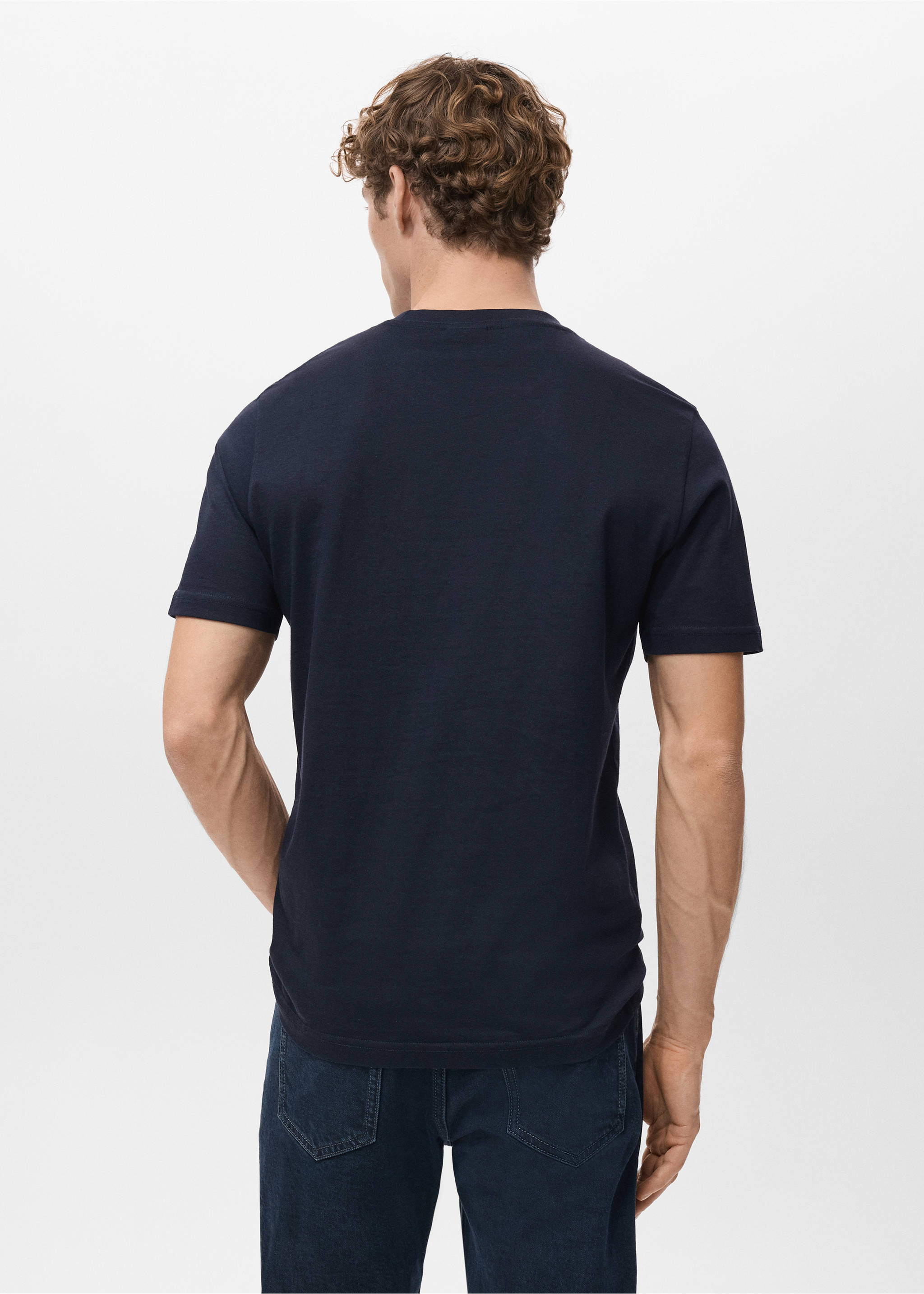 เสื้อยืดผ้าฝ้าย 100% ทรงสลิมฟิต - ด้านหลังของสินค้า, สีกรมท่า. Ref: 27041263-00.