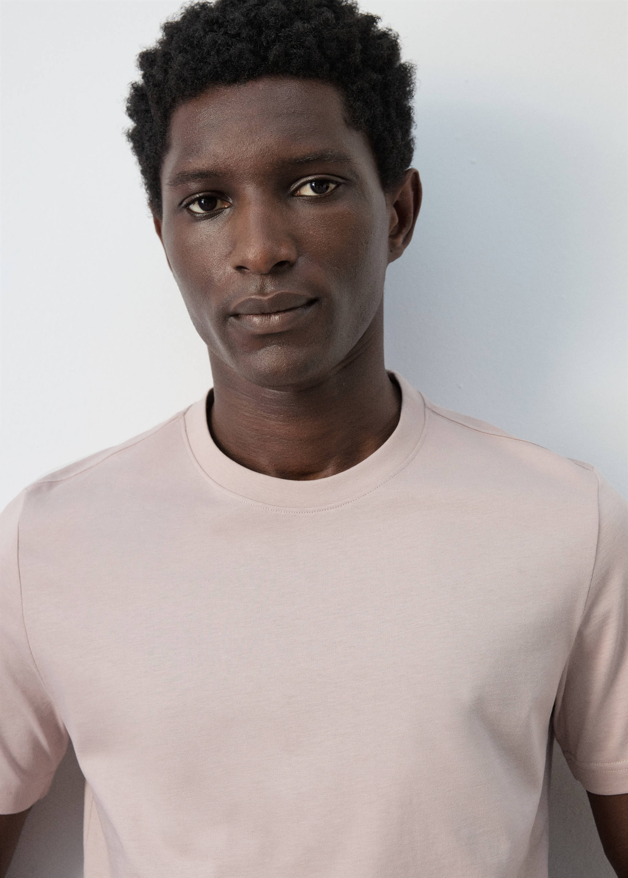 100% cotton slim-fit t-shirt - Details of the article 1