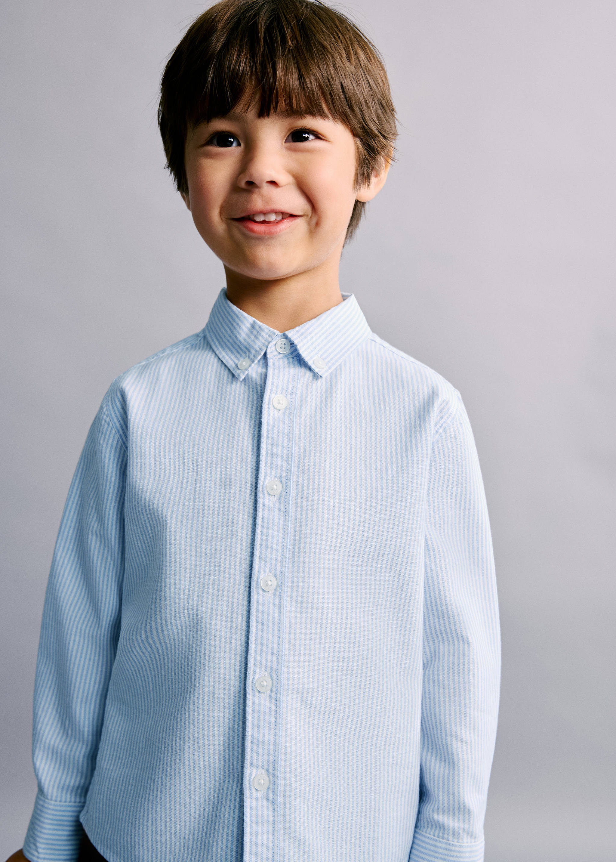 Camisa Oxford rayas - Plano medio