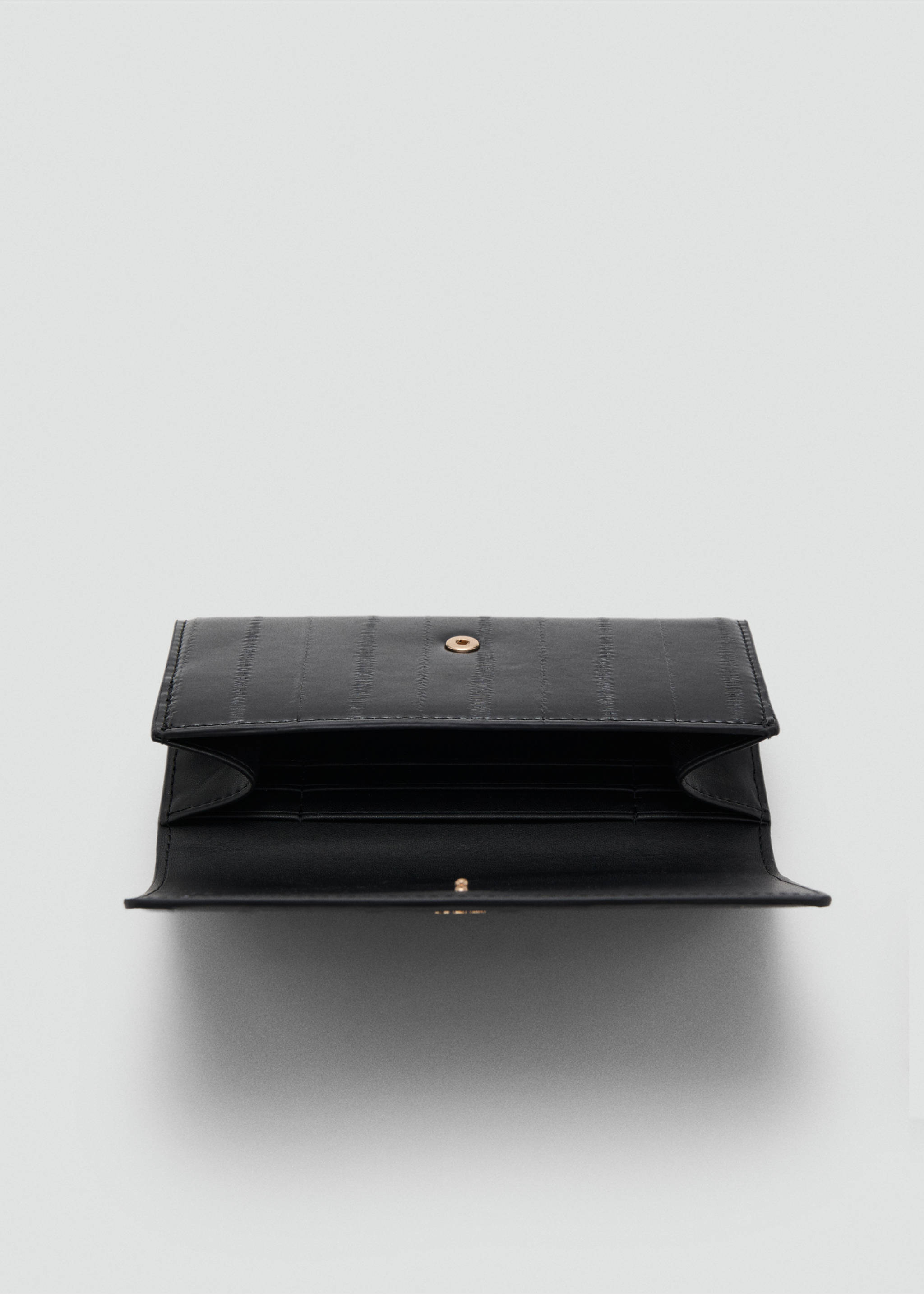 Large textured purse - Details of the article 2, Black. Ref: 27041276-00.