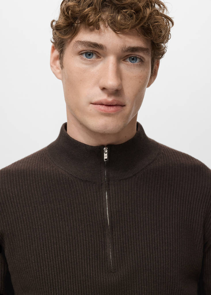 Ribbed sweater with zip neck — Chocolate