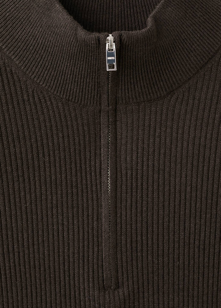 Ribbed sweater with zip neck — Chocolate