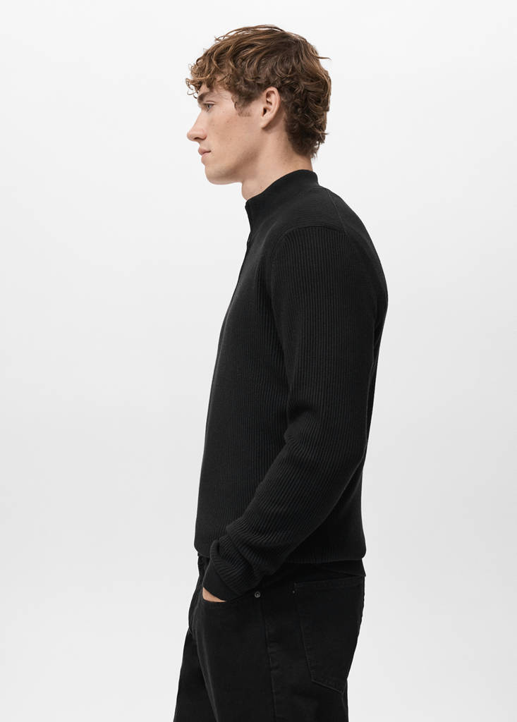 Ribbed sweater with zip neck — Black