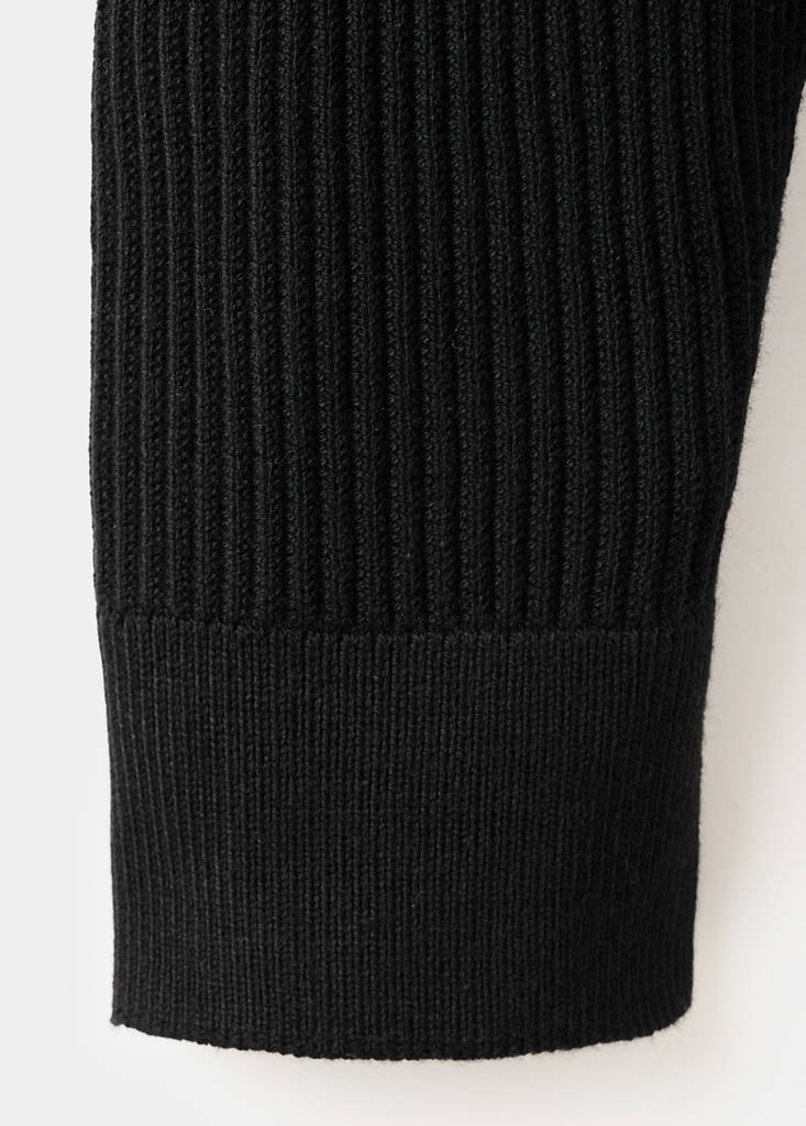 Ribbed sweater with zip neck — Black