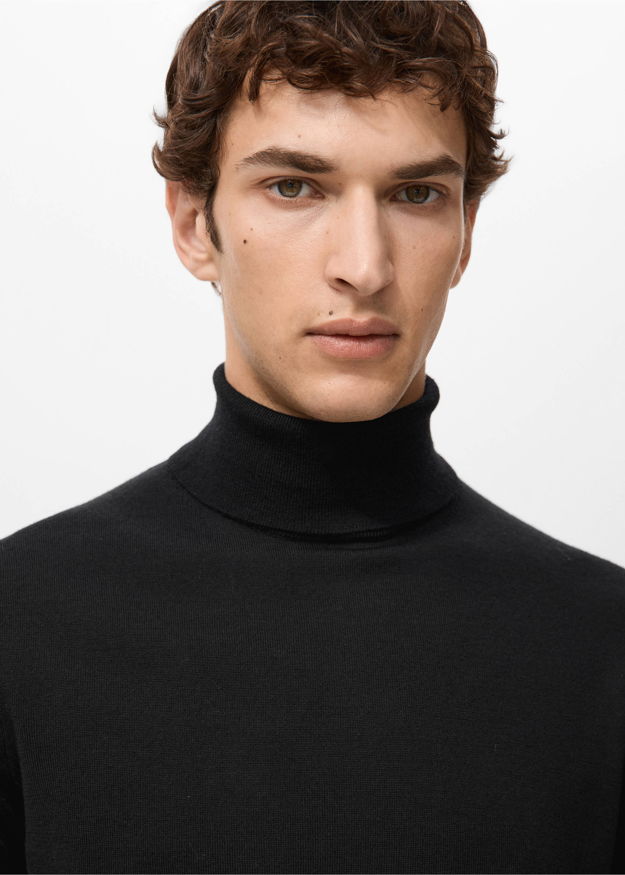 100% merino wool roll neck jumper - Details of the article 1, Black. Ref: 27041286-00.
