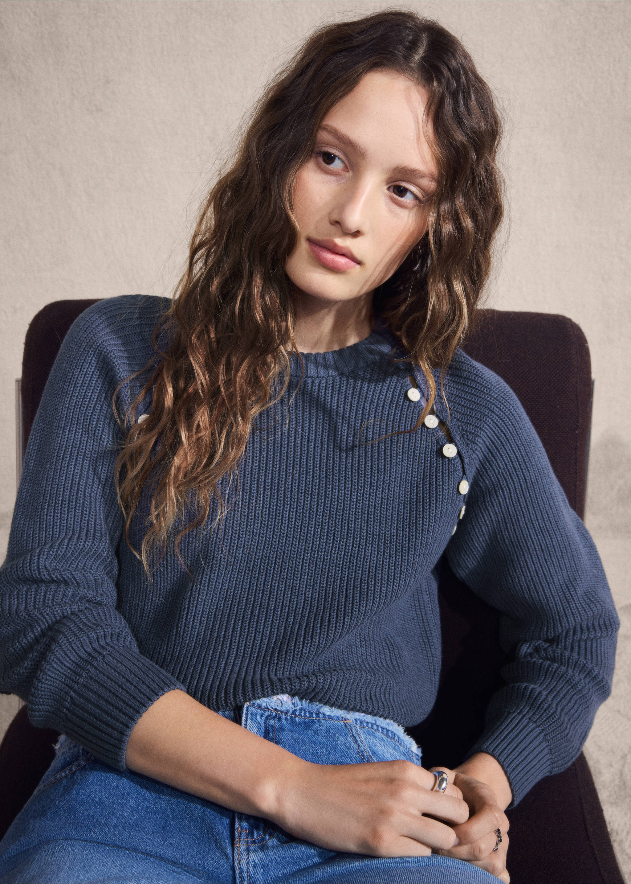 Buttons detail knit sweater - Details of the article 6, Blue. Ref: 27041299-00.