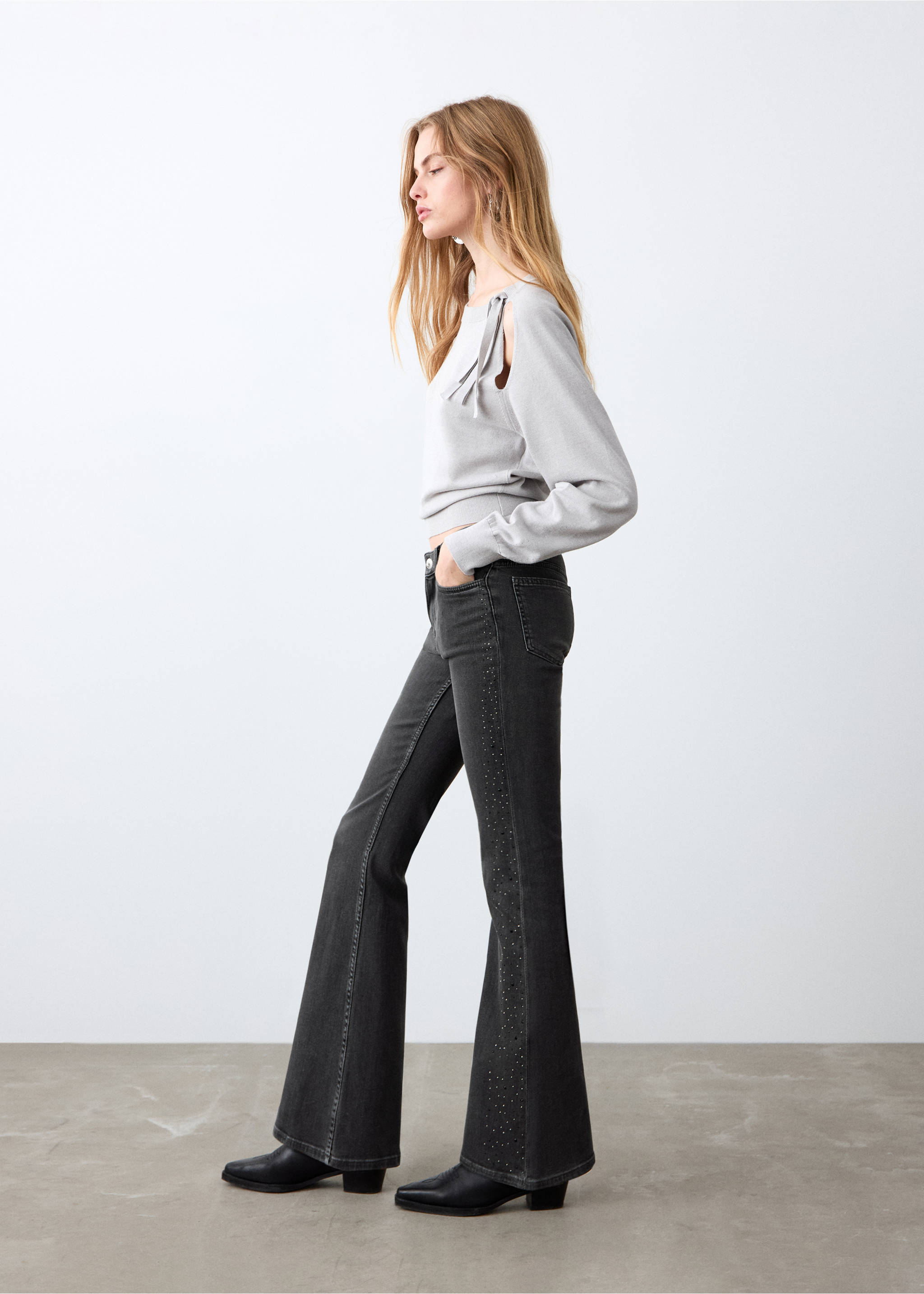 جينز بأحجار الراين - رؤية وسط, دنيم أسود. Ref: 27041307-00.