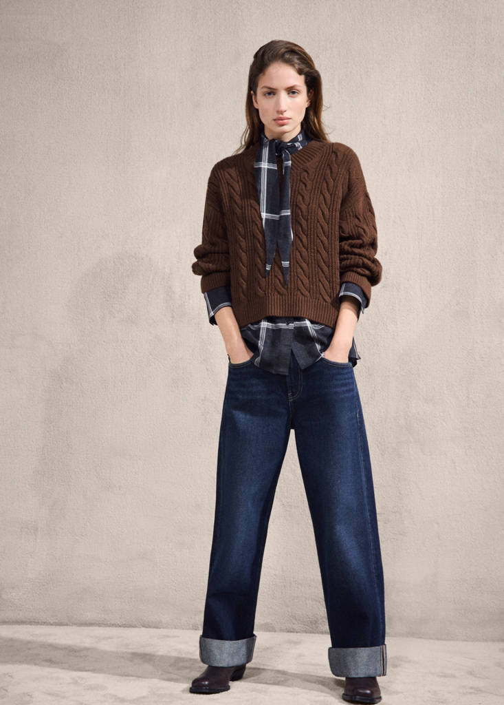 V-neck braided sweater — Brown