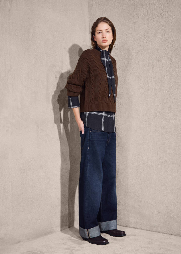 V-neck braided sweater — Brown