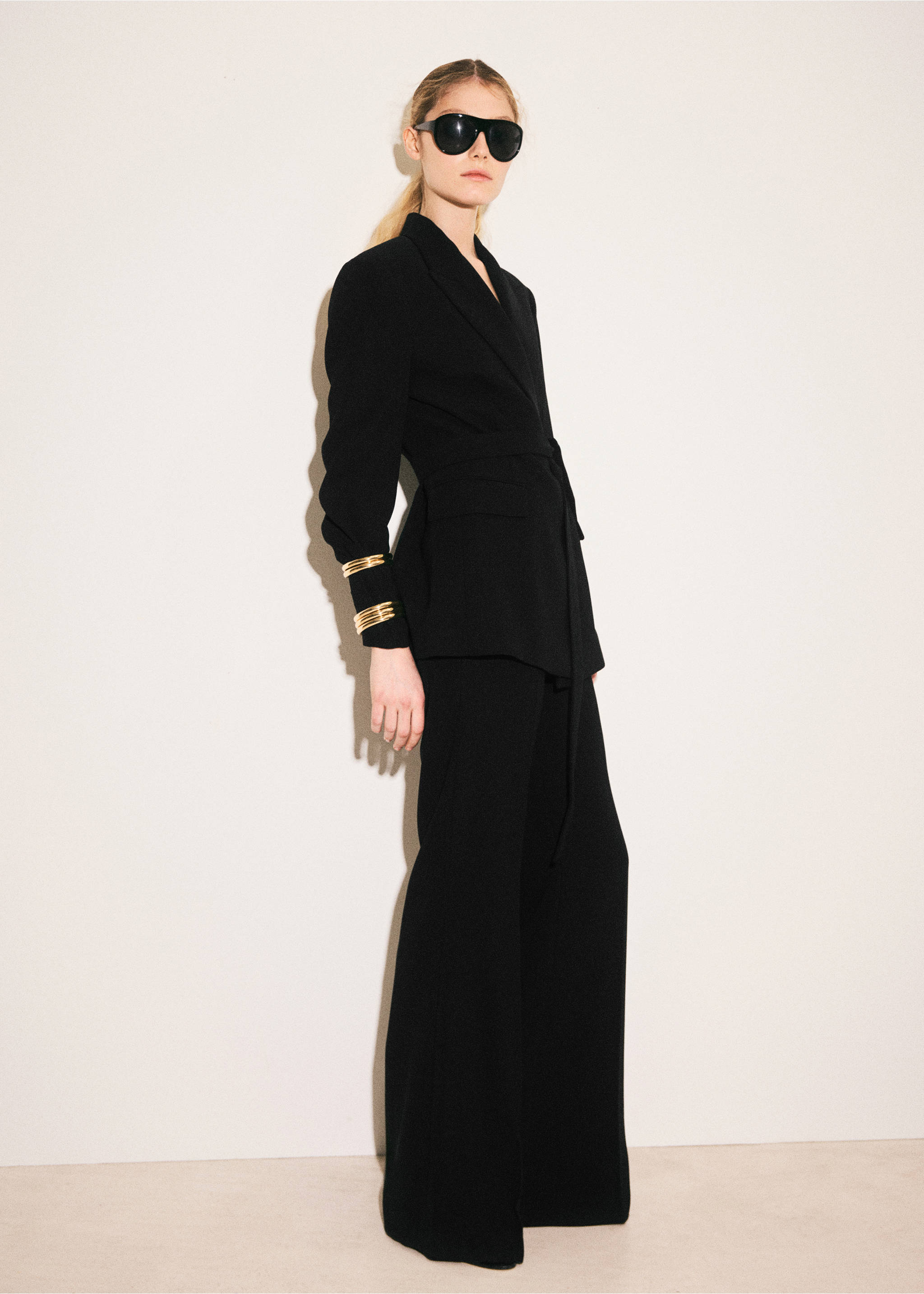 بنطال بدلة ذا خصر عالي - رؤية عامة, أسود. Ref: 27041320-02.