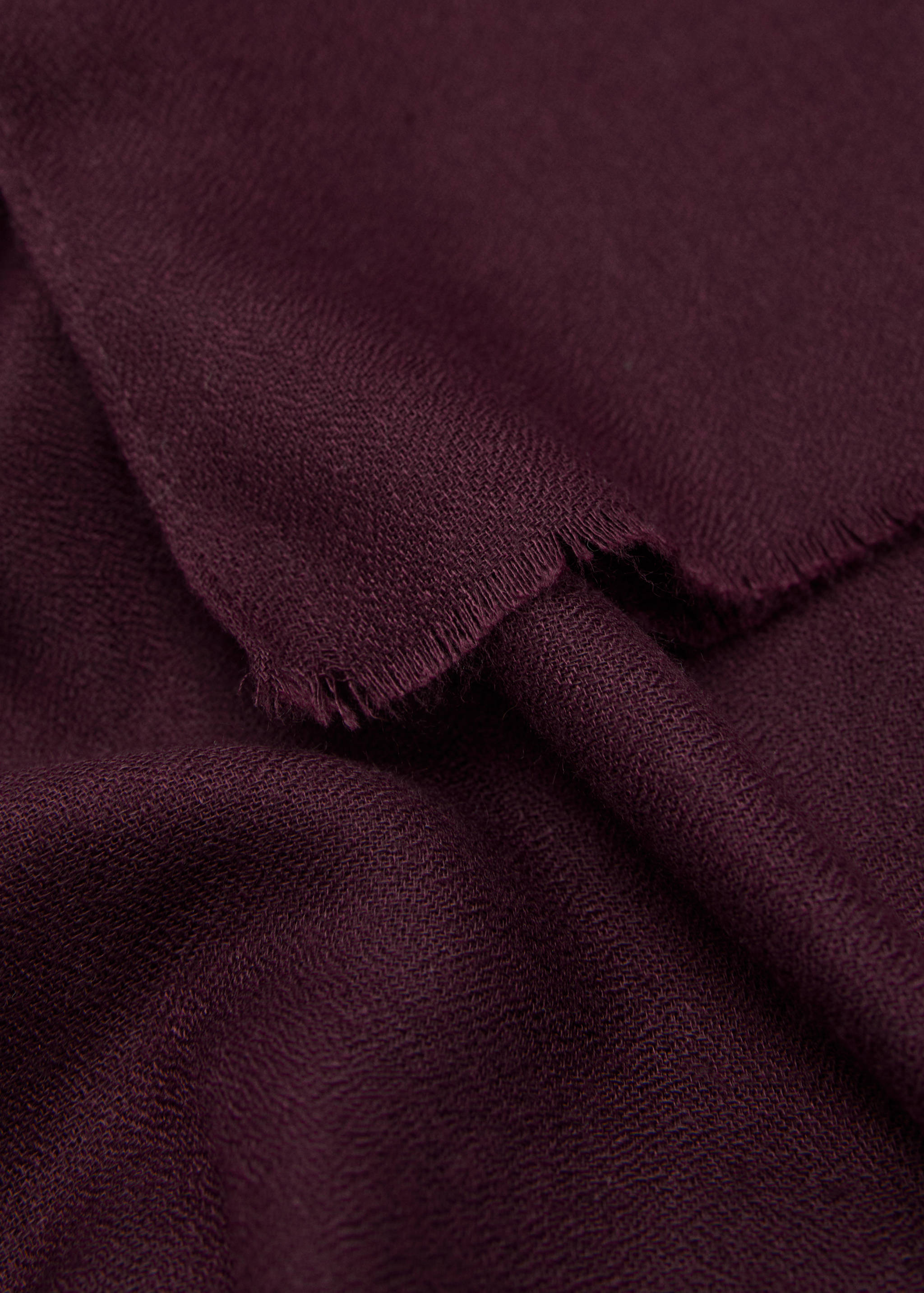 Fular terminaciones deshilachadas - Detalle del artículo 1