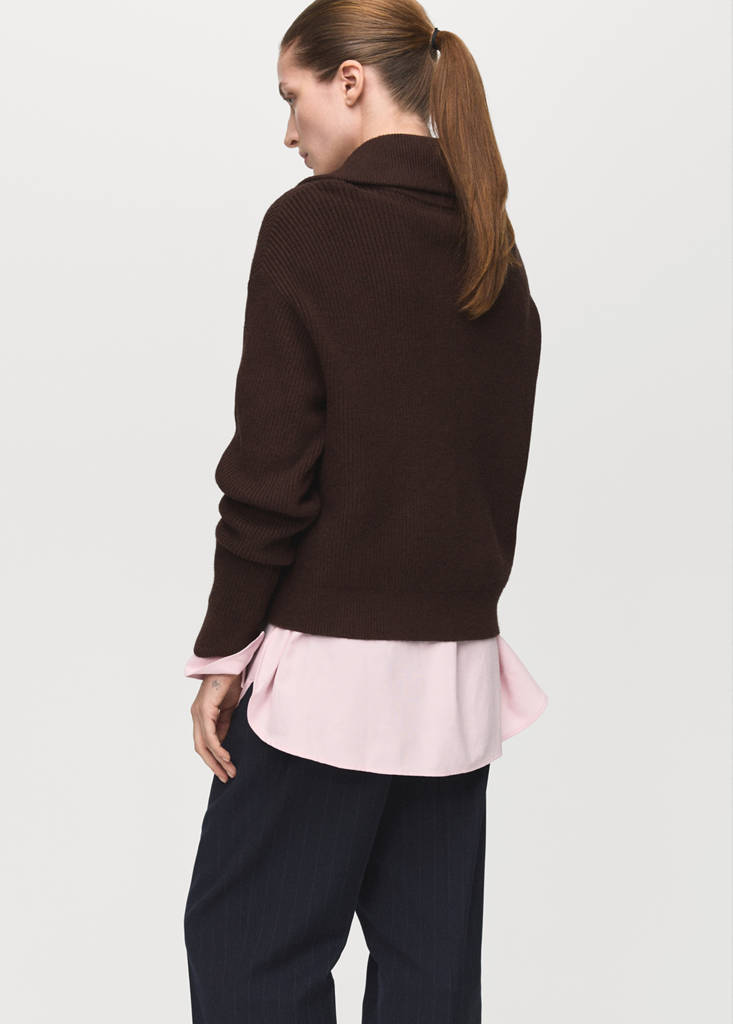 Sweater with contrasting zip collar — Chocolate