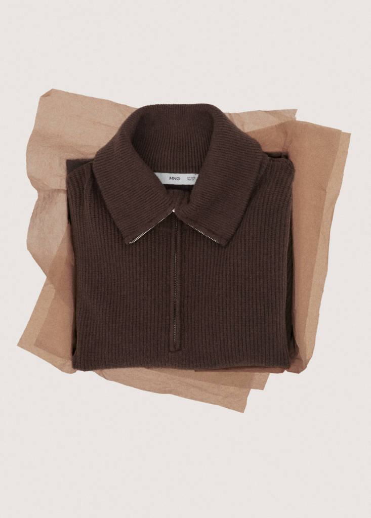 Sweater with contrasting zip collar - Women | MANGO Canada