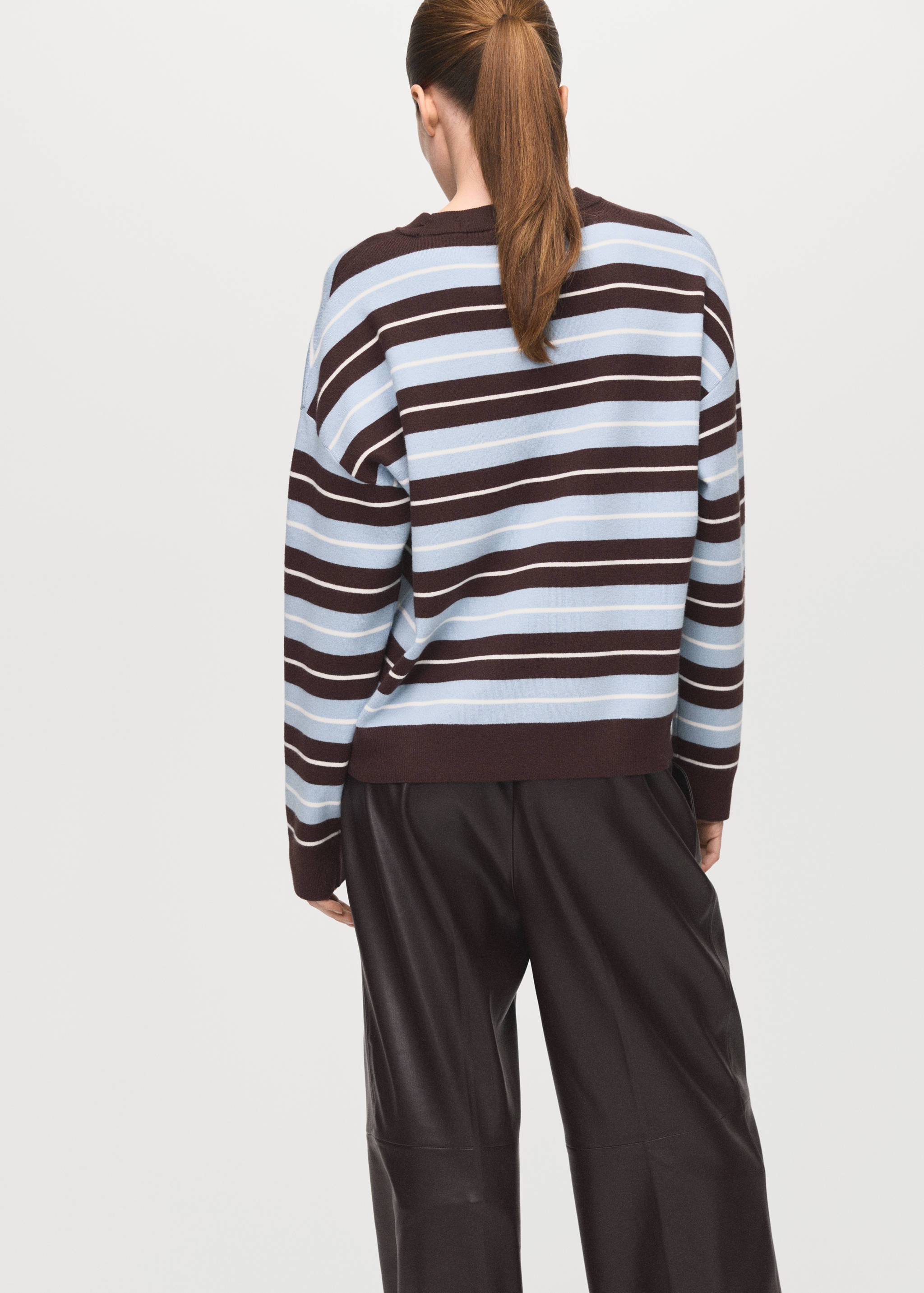 Oversized striped sweater - Reverse of the article