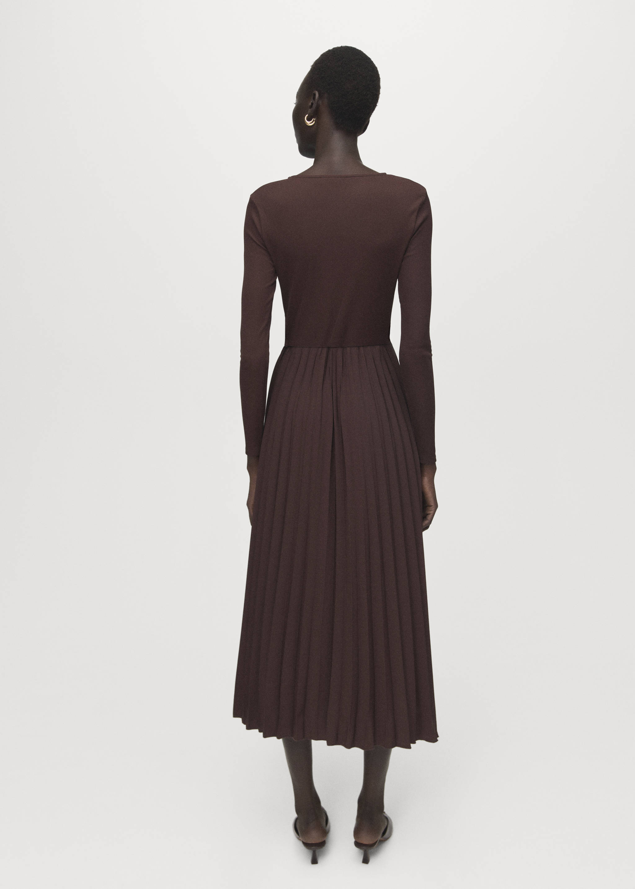 Flared midi-dress with belt - Reverse of the article