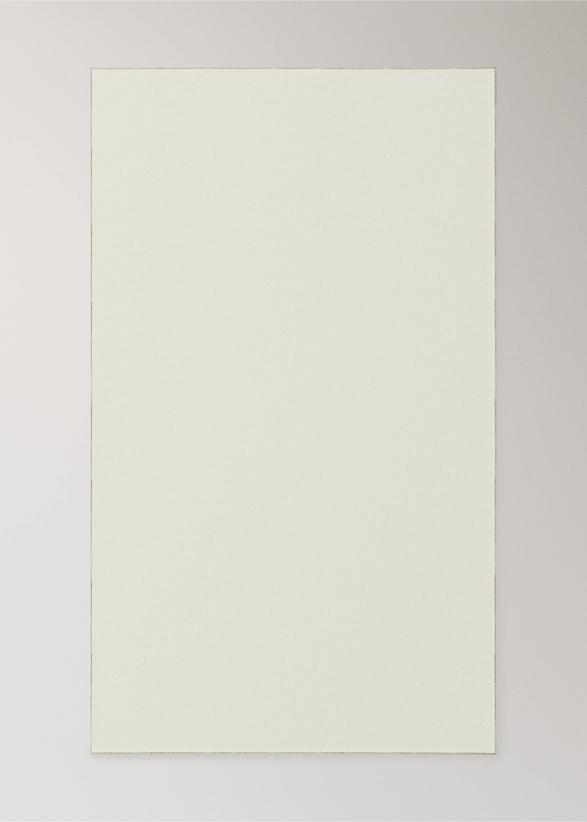 Duk i 100% linne med beläggning och overlock i kontrast 6 till 8 personer - Detaljer om artikeln 3, Benvit. Ref: 27041337-00.