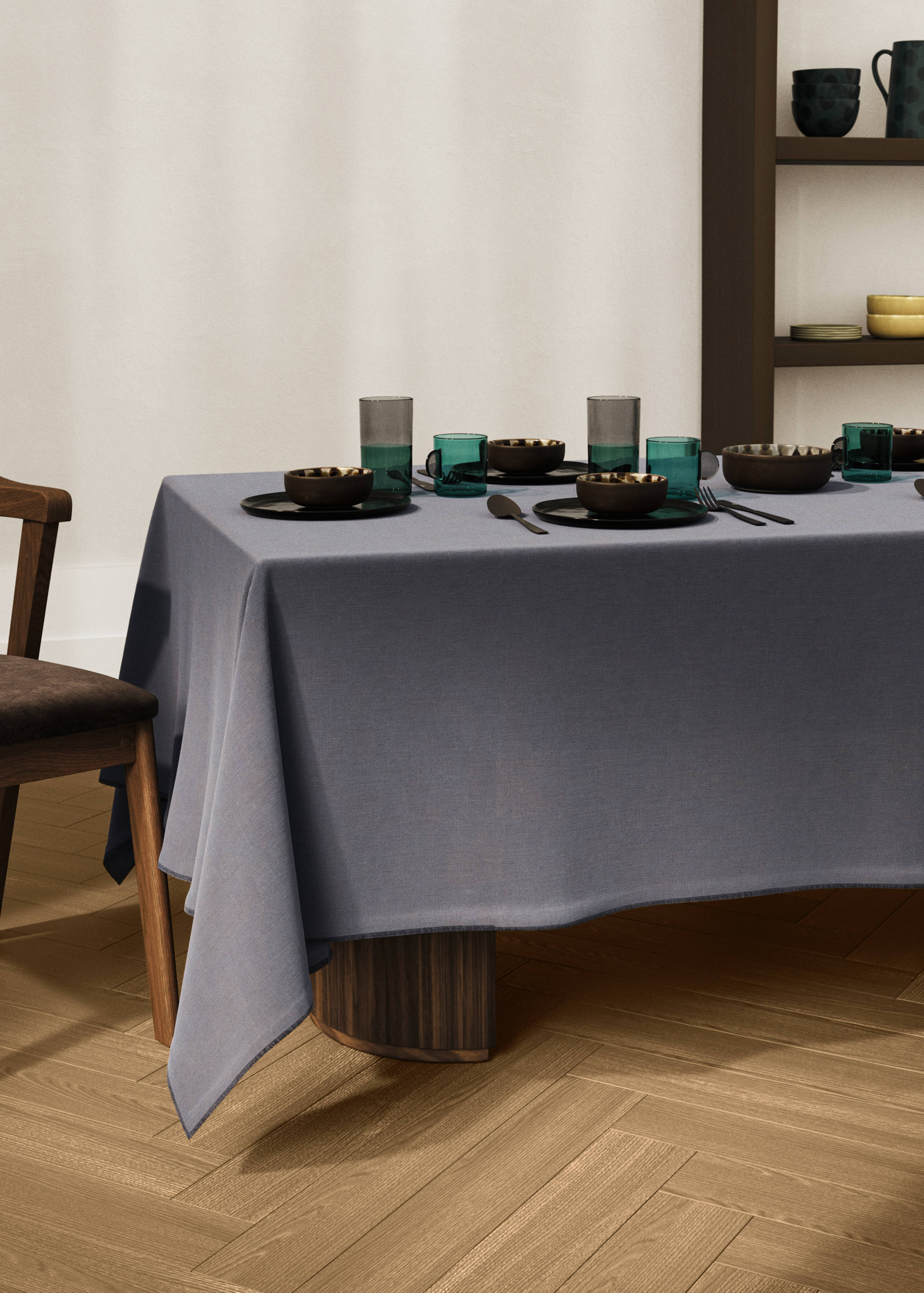 Resin-coated 100% linen tablecloth with contrasting overlock for 6 to 8 diners - General plane