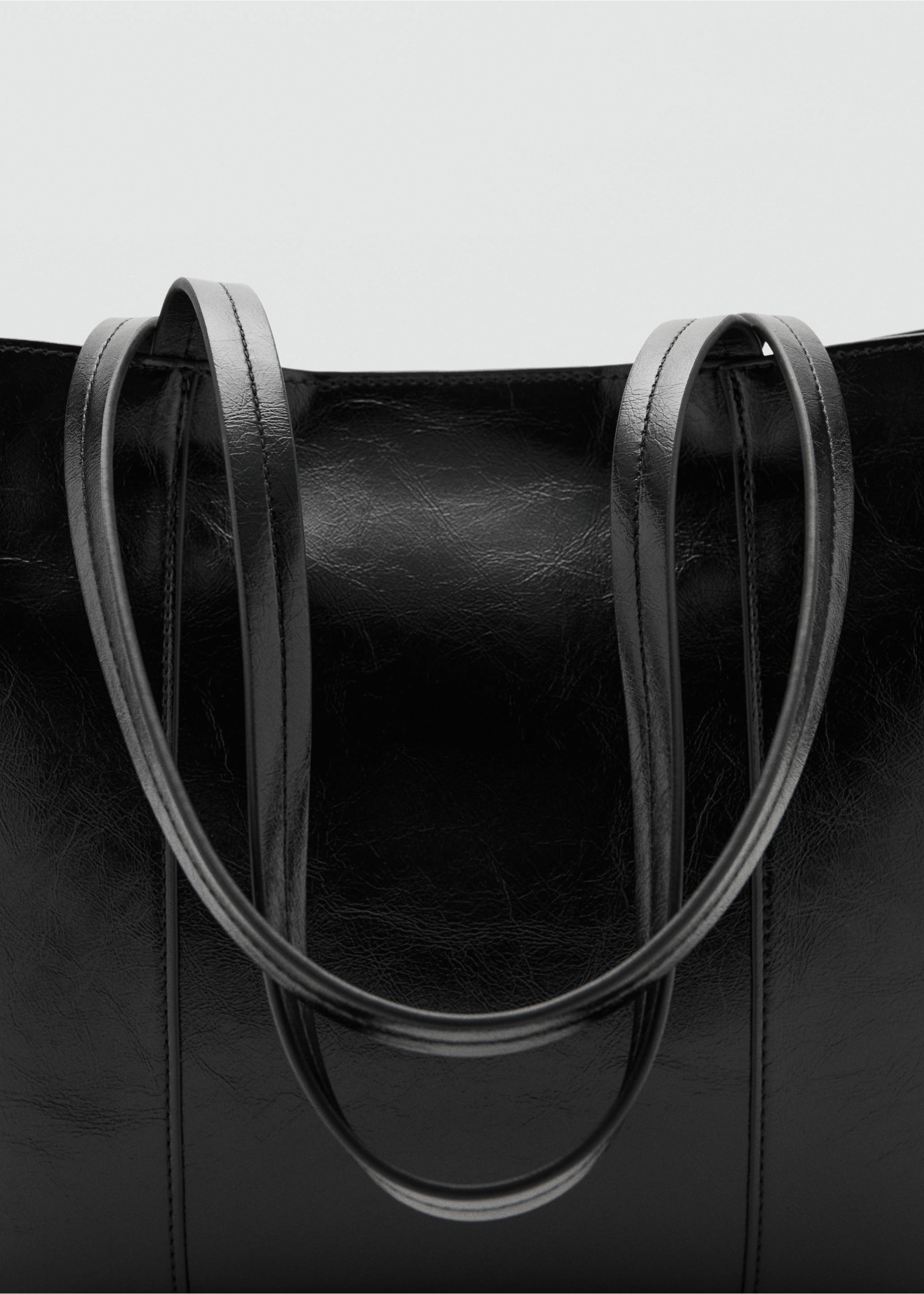 Medium shopper bag - Details of the article 1, Black. Ref: 27041343-00.