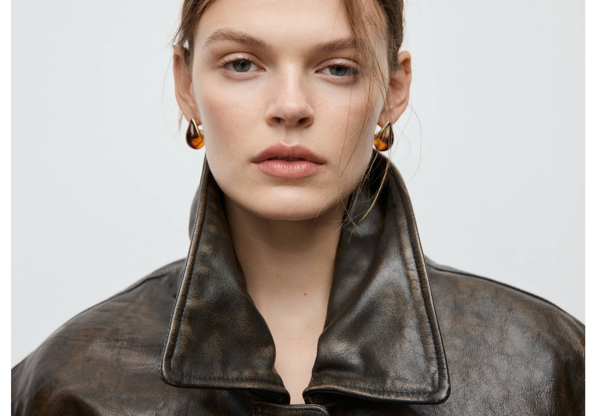 Dråpeøredobber i harpiks - Ultratotal bildeutsnitt