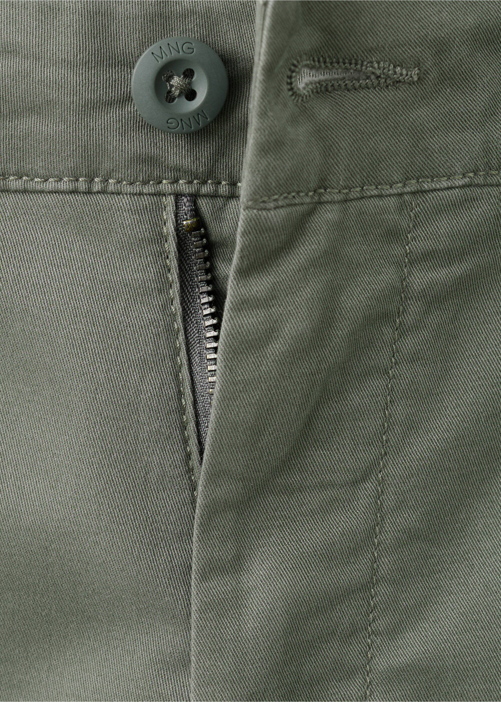 Pantalón chino liso - Detalle del artículo 0, Khaki. Ref: 27041512-00.