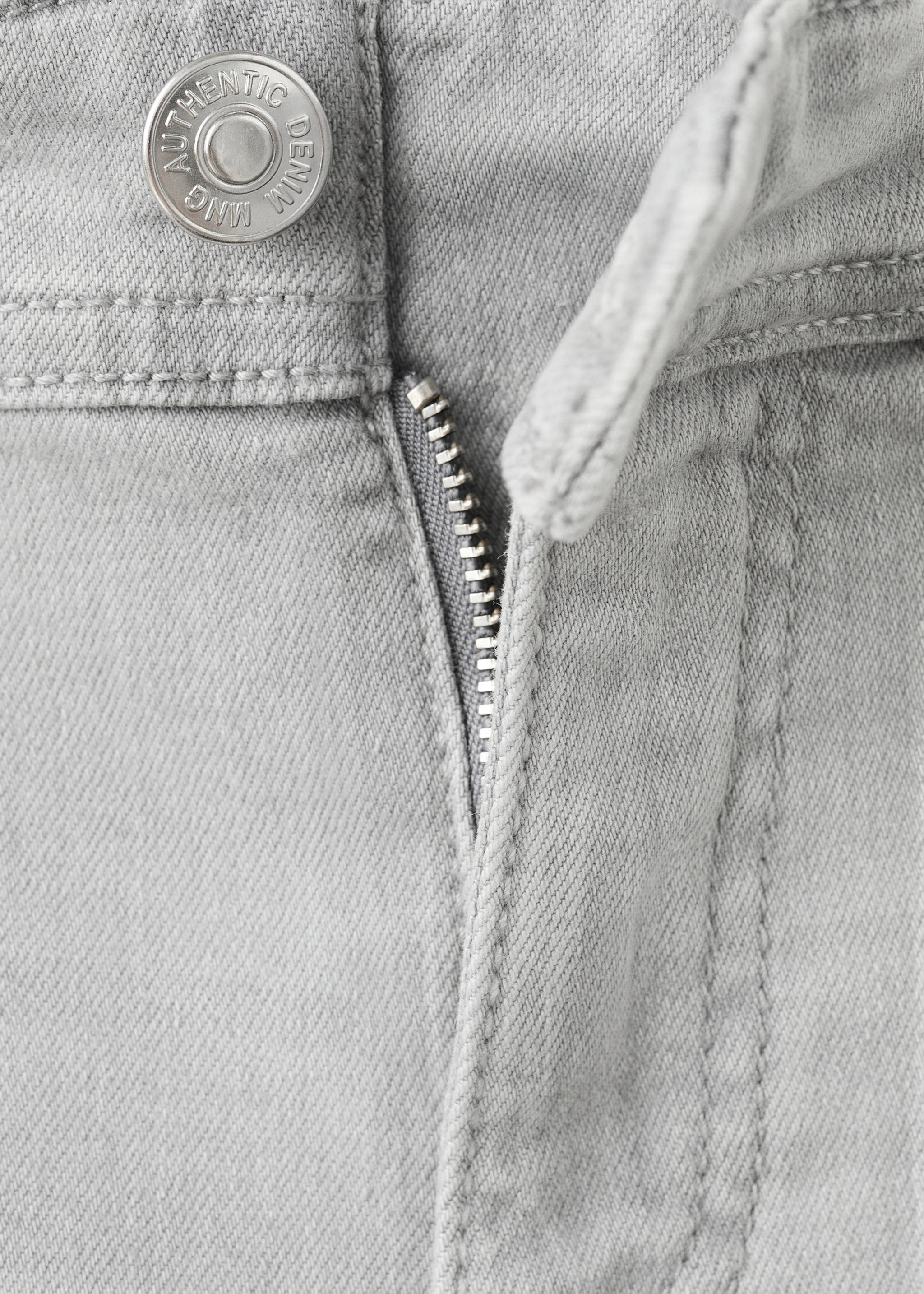 Gerade Jeans mit niedriger Bundhöhe - Detail des Artikels 8, Denim Grau. Ref: 27041514-00.