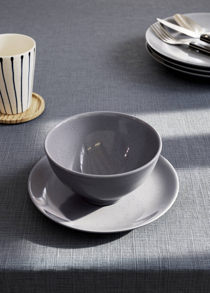 Stoneware bowl with spots — Blue
