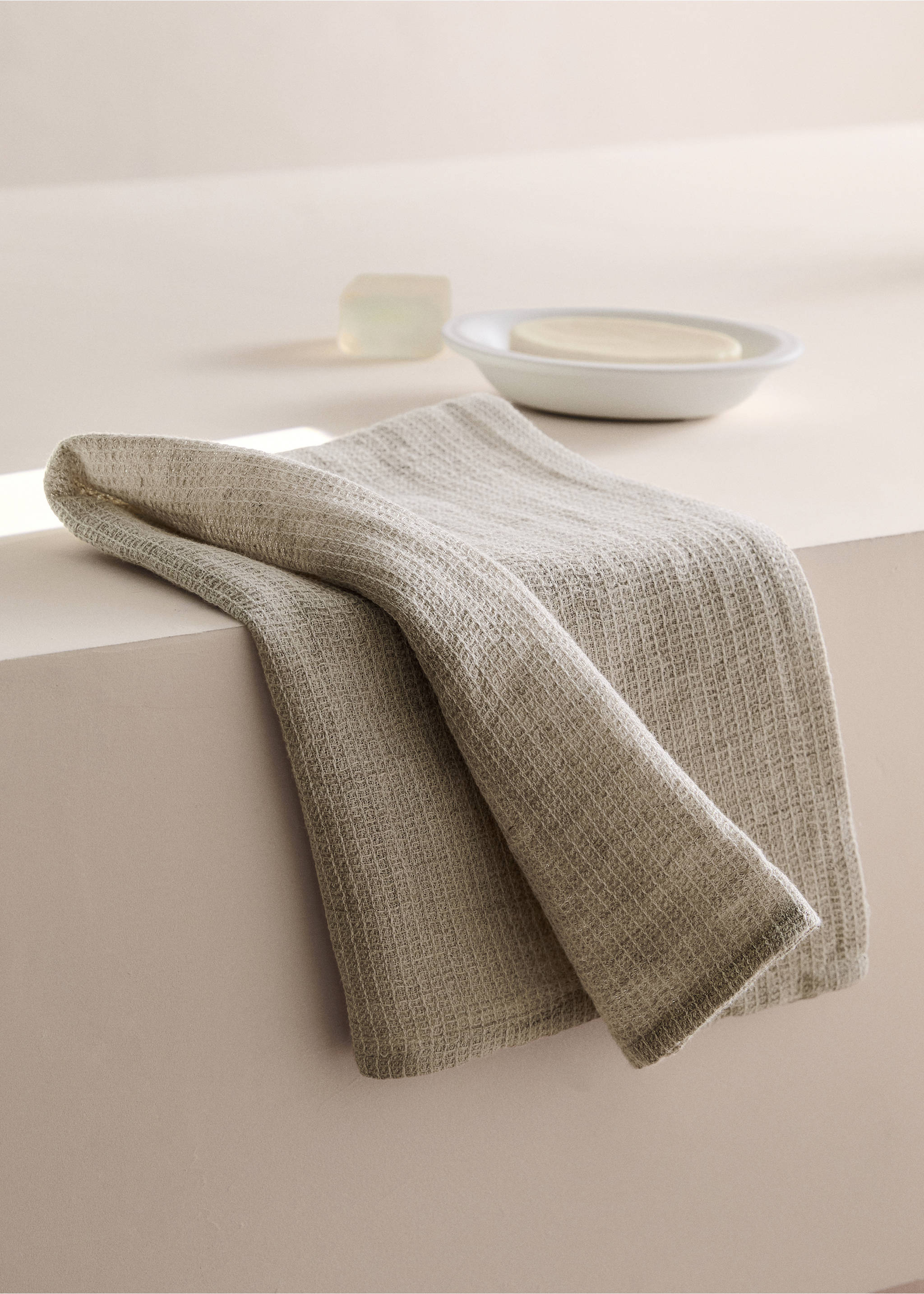 Mini waffle hand towel - General plane, Sand. Ref: 27041528-00.