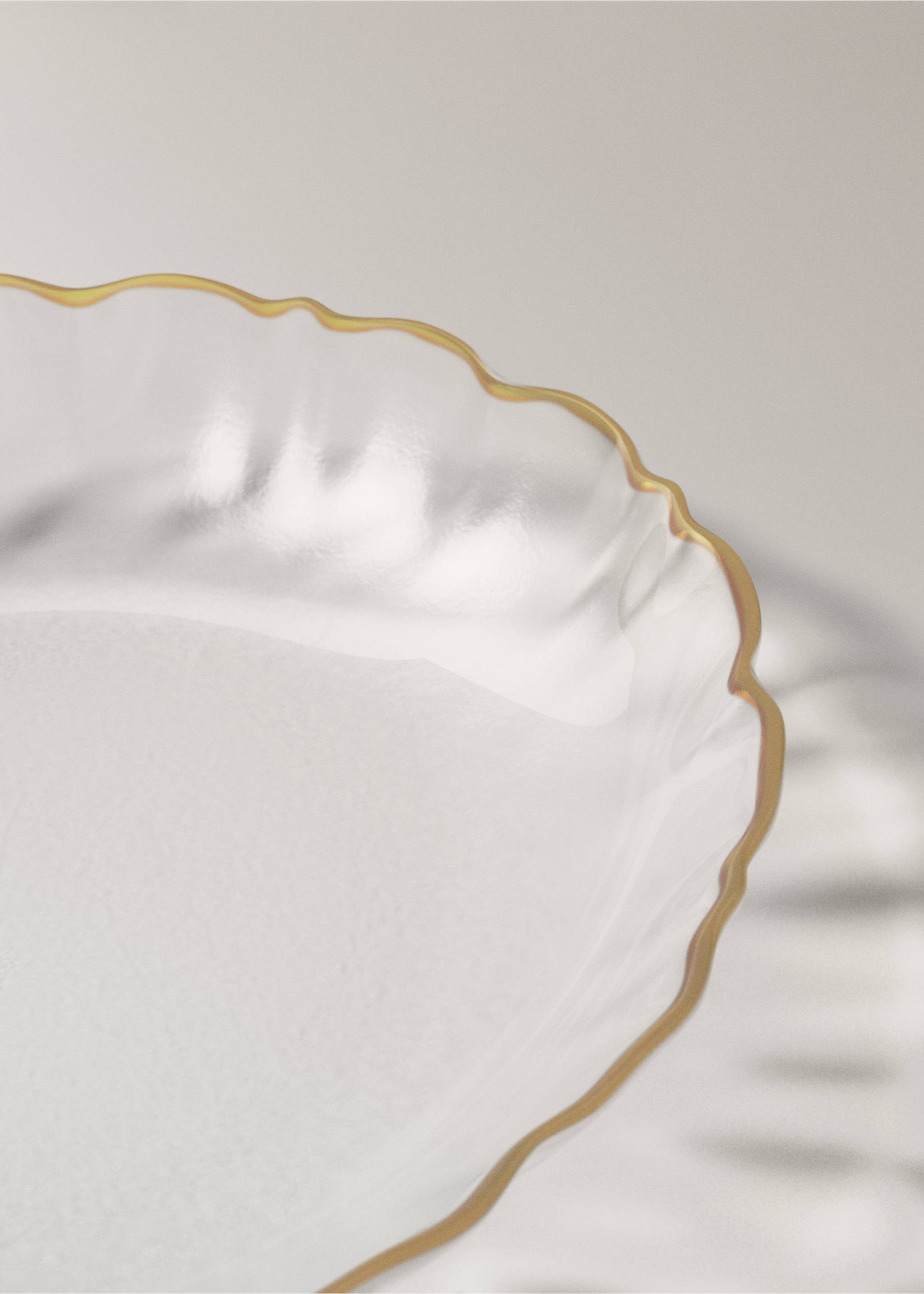 Schale aus Glas mit Kontrastdetail - Detail des Artikels 1, Eisgrau. Ref: 27041531-00.