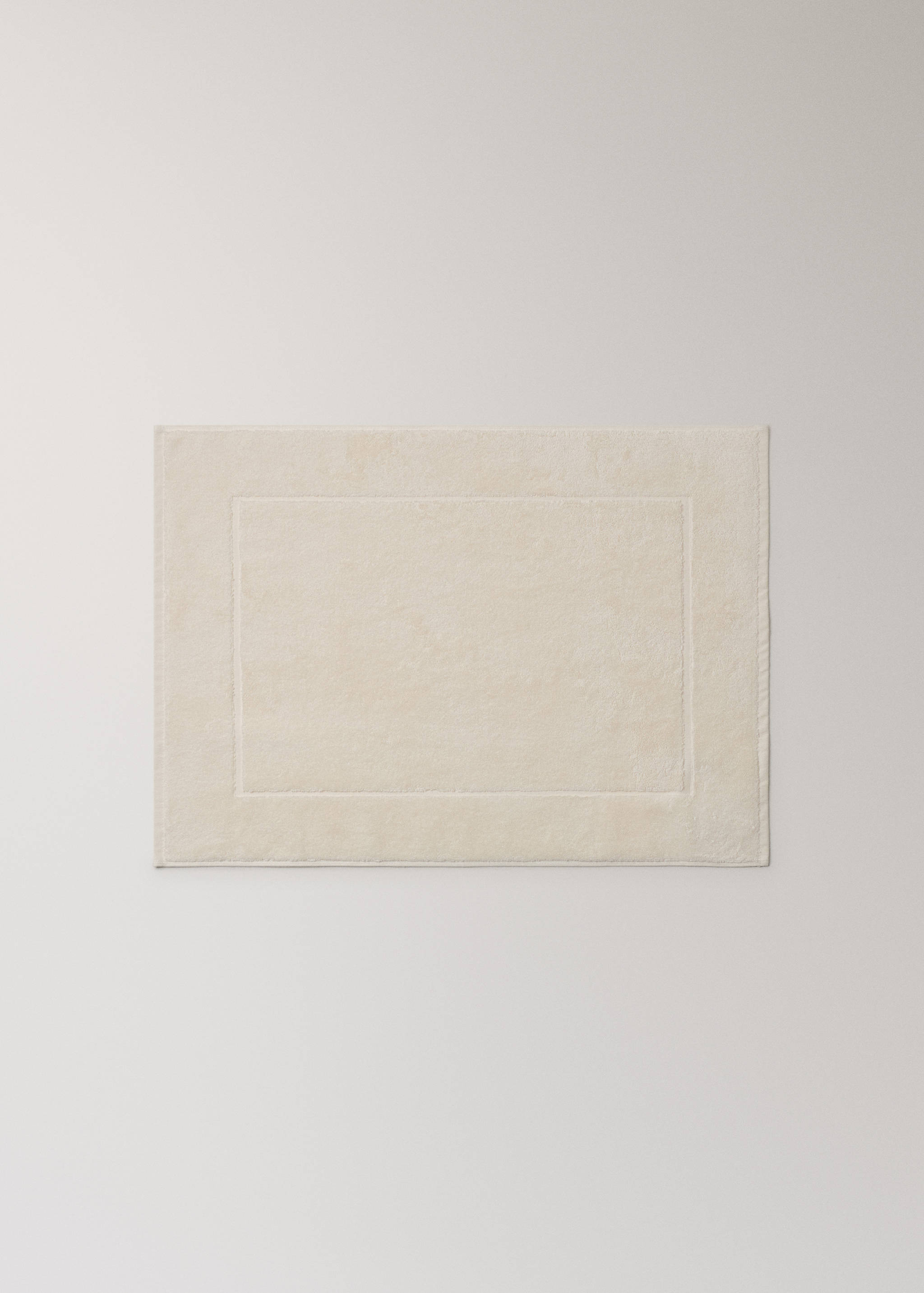 Cotton bath mat - Article without model