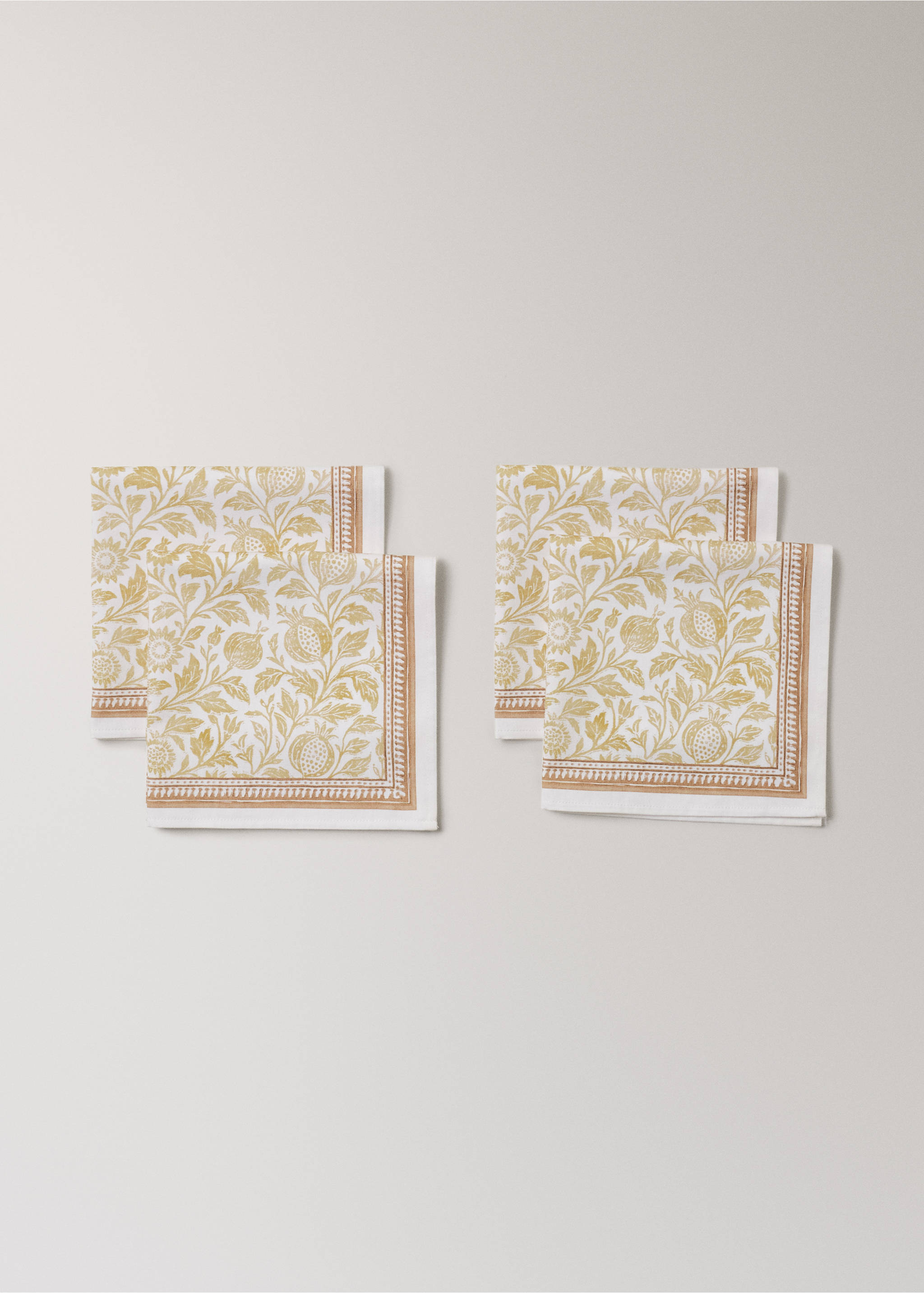 Block print style cotton napkins - Details of the article 1, Yellow. Ref: 27041533-00.