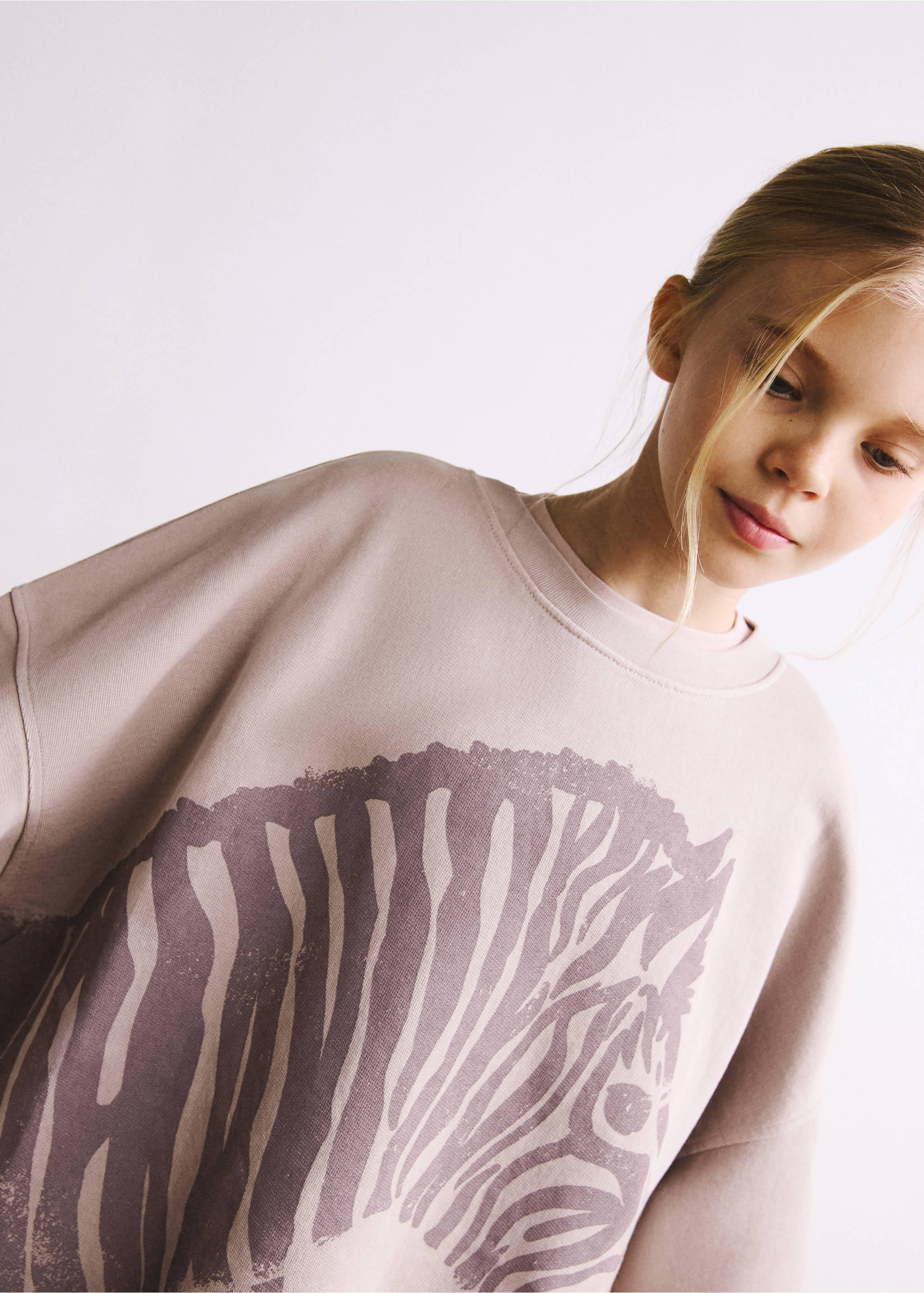 Mikina oversize s potiskem - Celkový náhled, Růžová. Ref: 27041537-00.