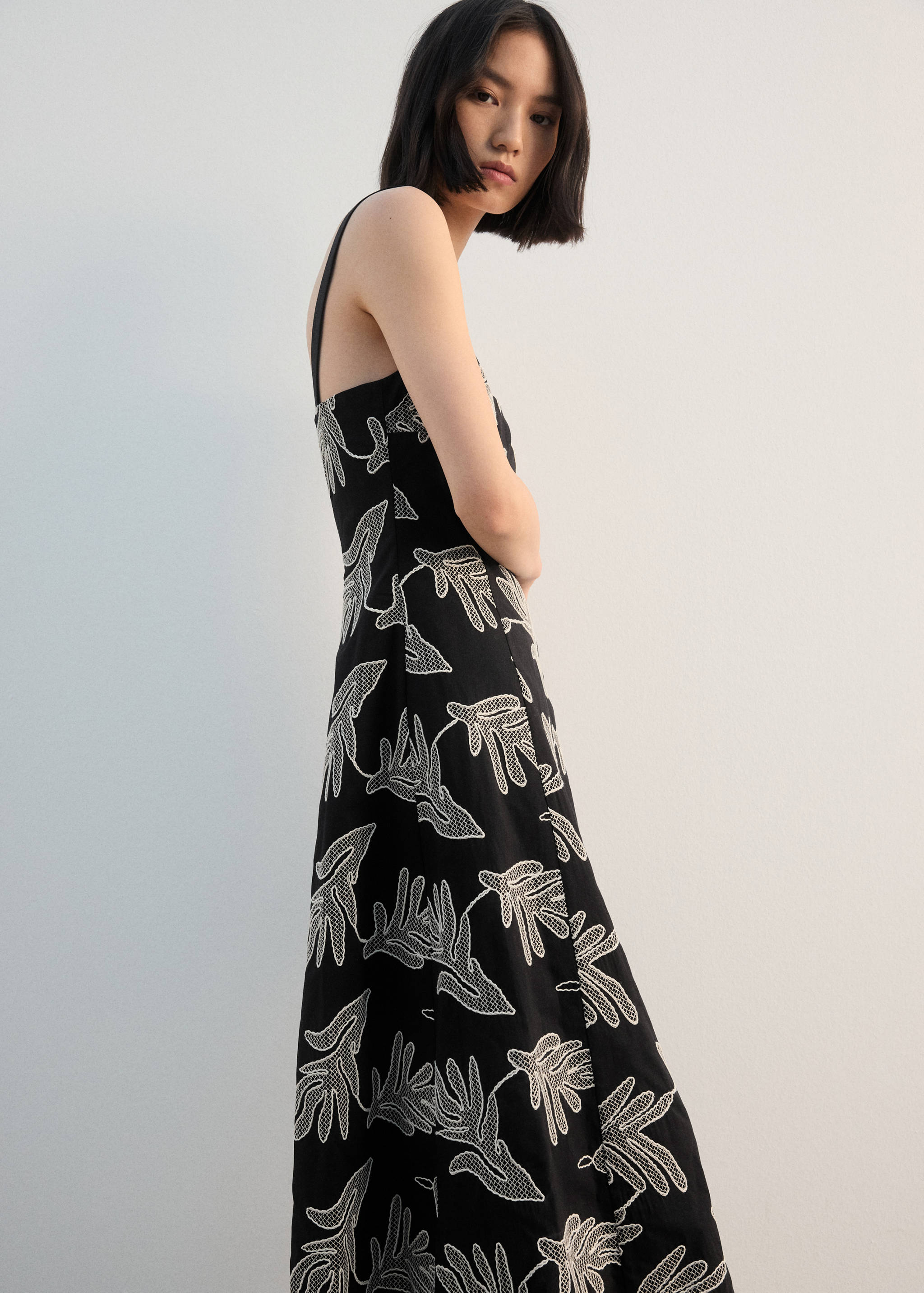 Floral embroidery dress - Details of the article 2