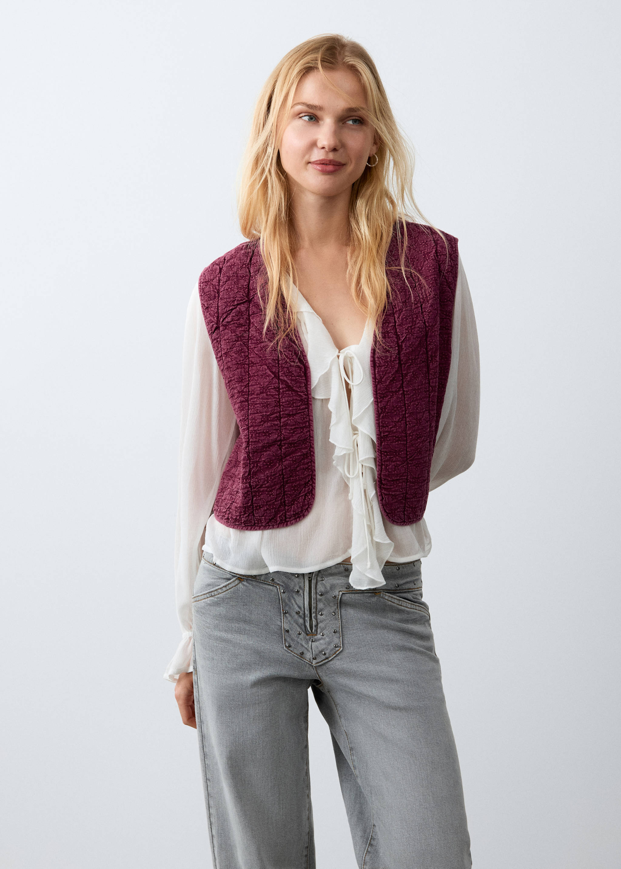 Embroidered quilted gilet - Medium plane