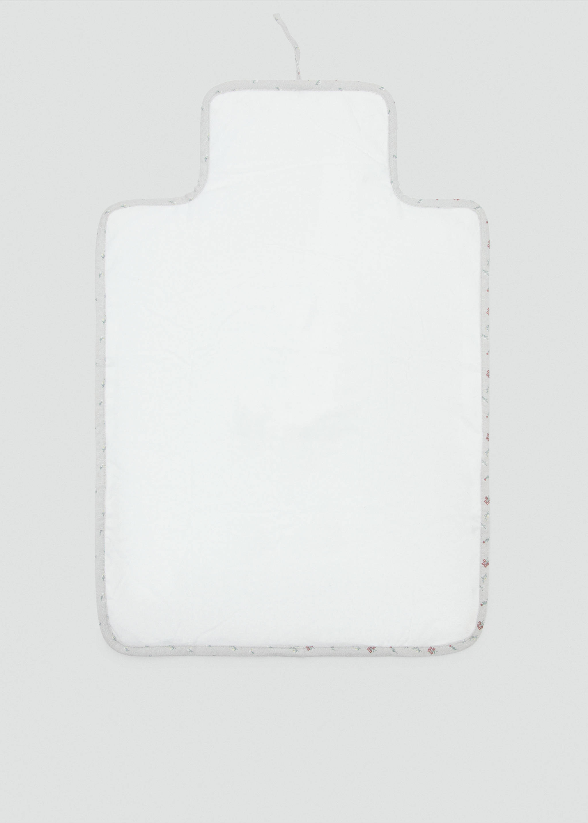 Cambiador de viaje flores - Detalle del artículo 2, Gris. Ref: 27042552-00.