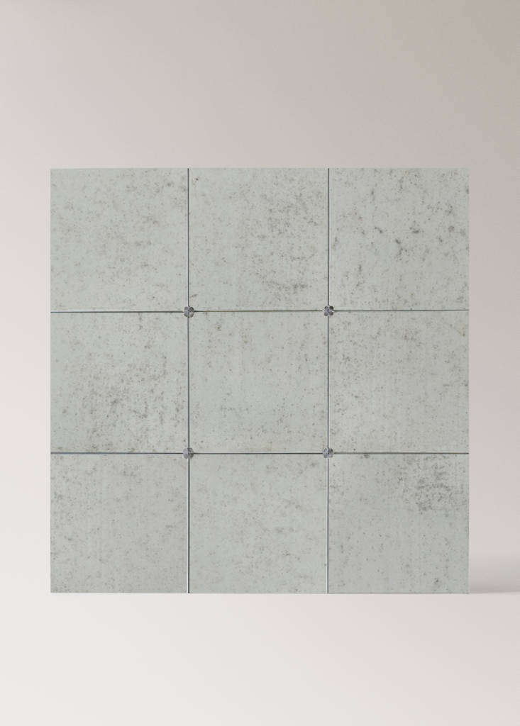 Square mirror with antique effect — Silver