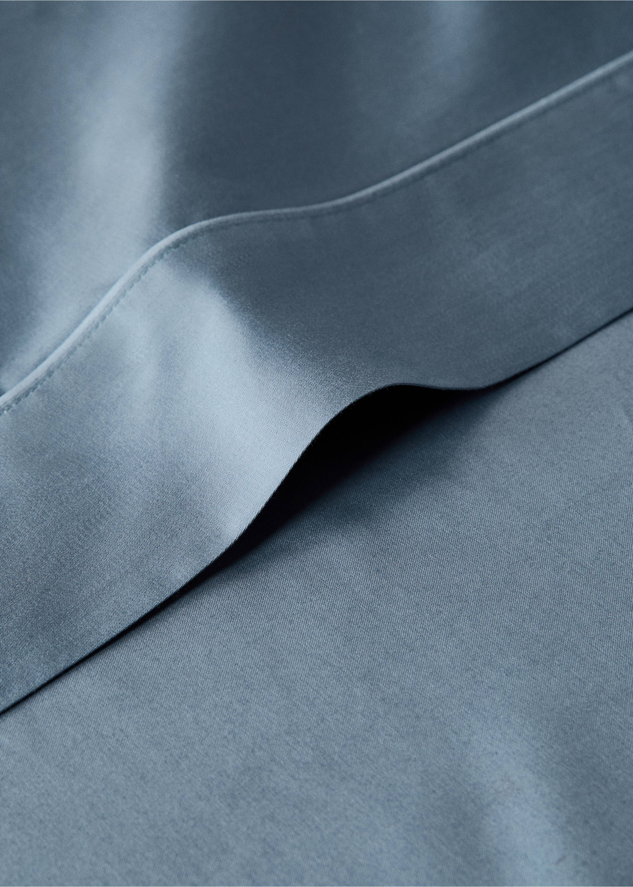 600-thread satin cotton top sheet for 180/200 cm bed - Details of the article 1, Blue. Ref: 27042908-00.