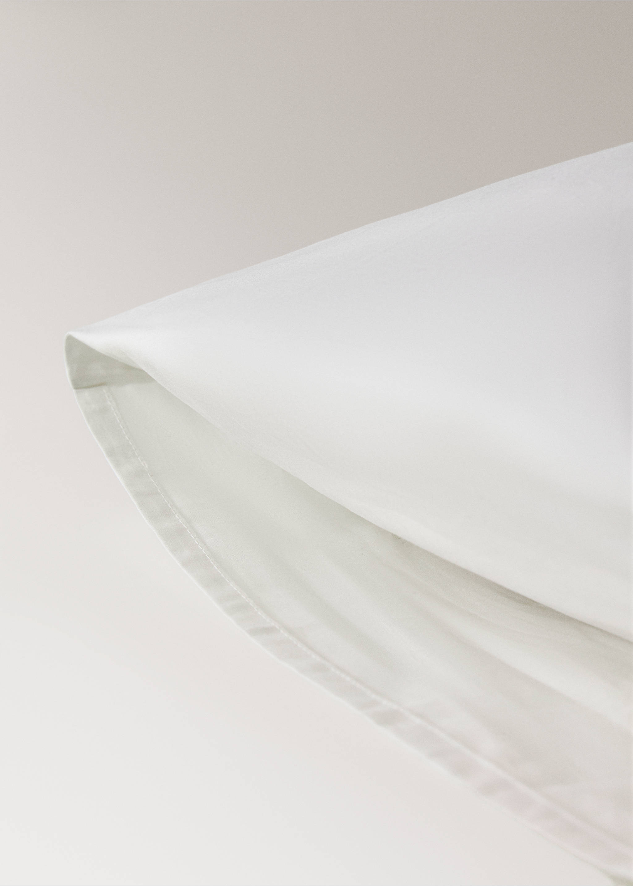 Deux taies d'oreiller percale de coton 200 fils 50 x 75 cm - Détail de l'article 2, Écru. Ref: 27042917-00.