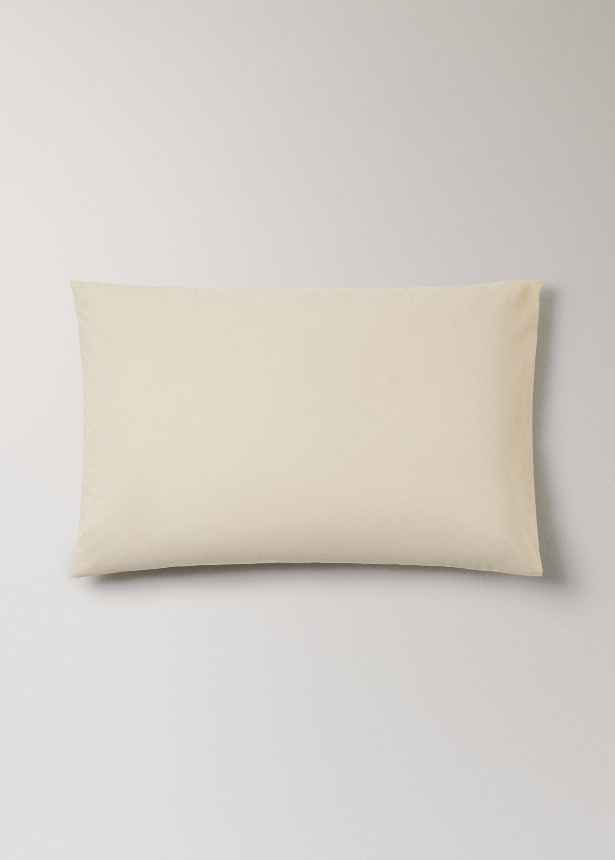 Two 200-thread count percale cotton pillowcases 50x75cm - Article without model