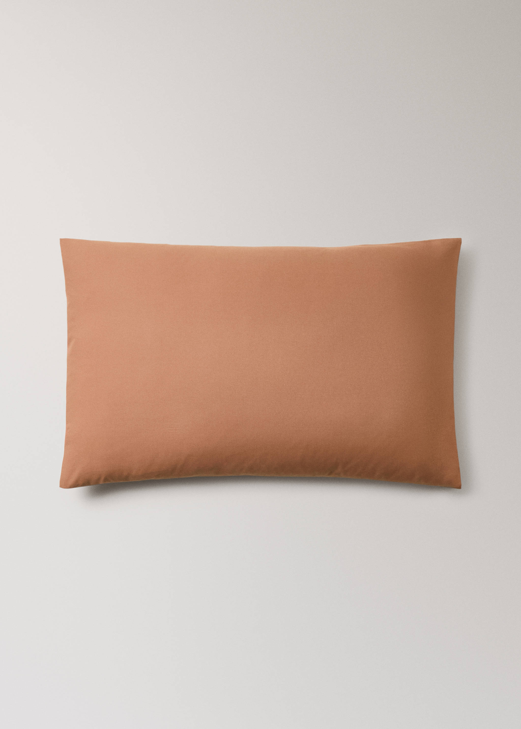 Two 200-thread count percale cotton pillowcases 50x75cm - Article without model